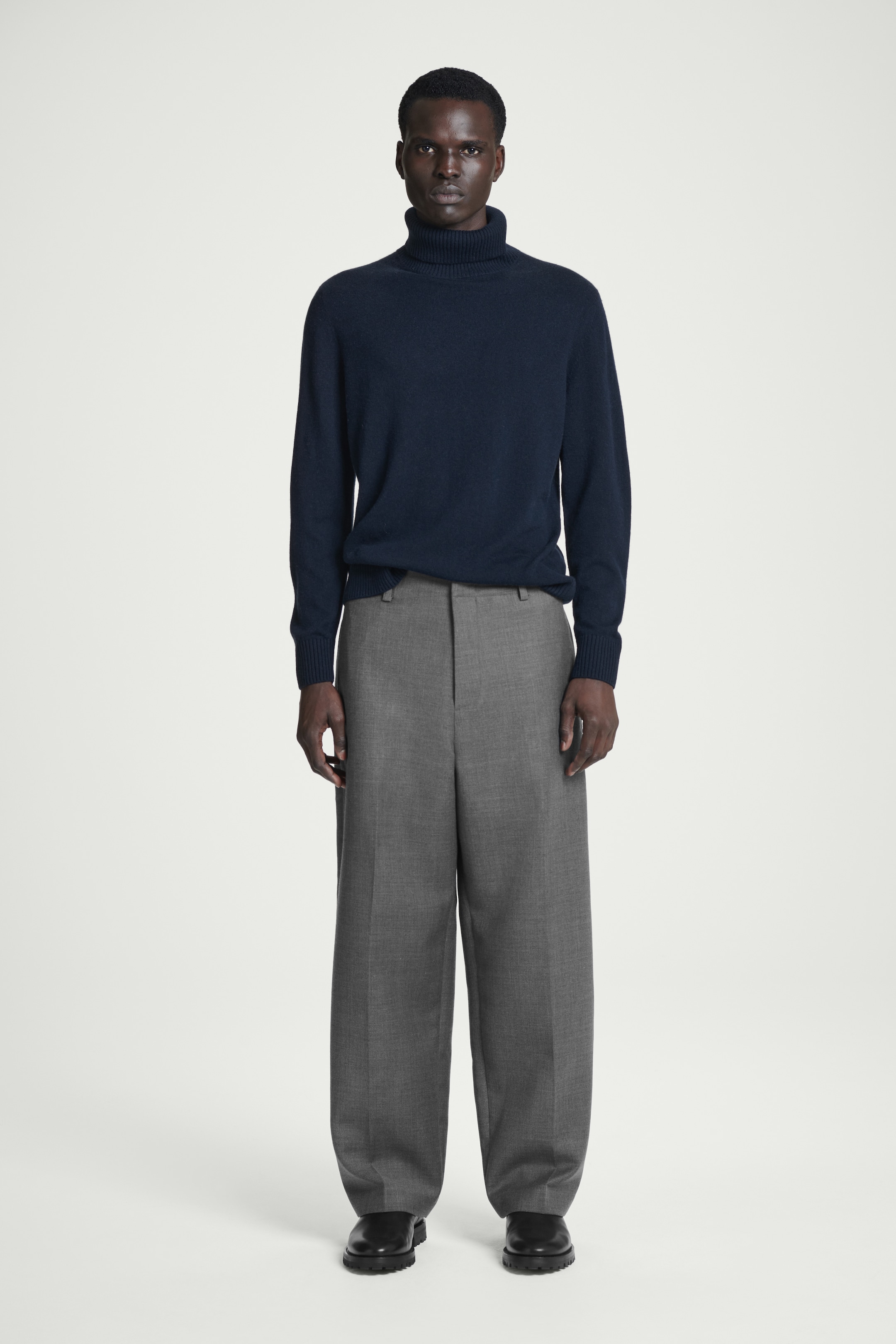 Grotere afbeelding bekijken: WOOL-CASHMERE ROLL-NECK JUMPER - NAVY - HEREN | H&M NL 2