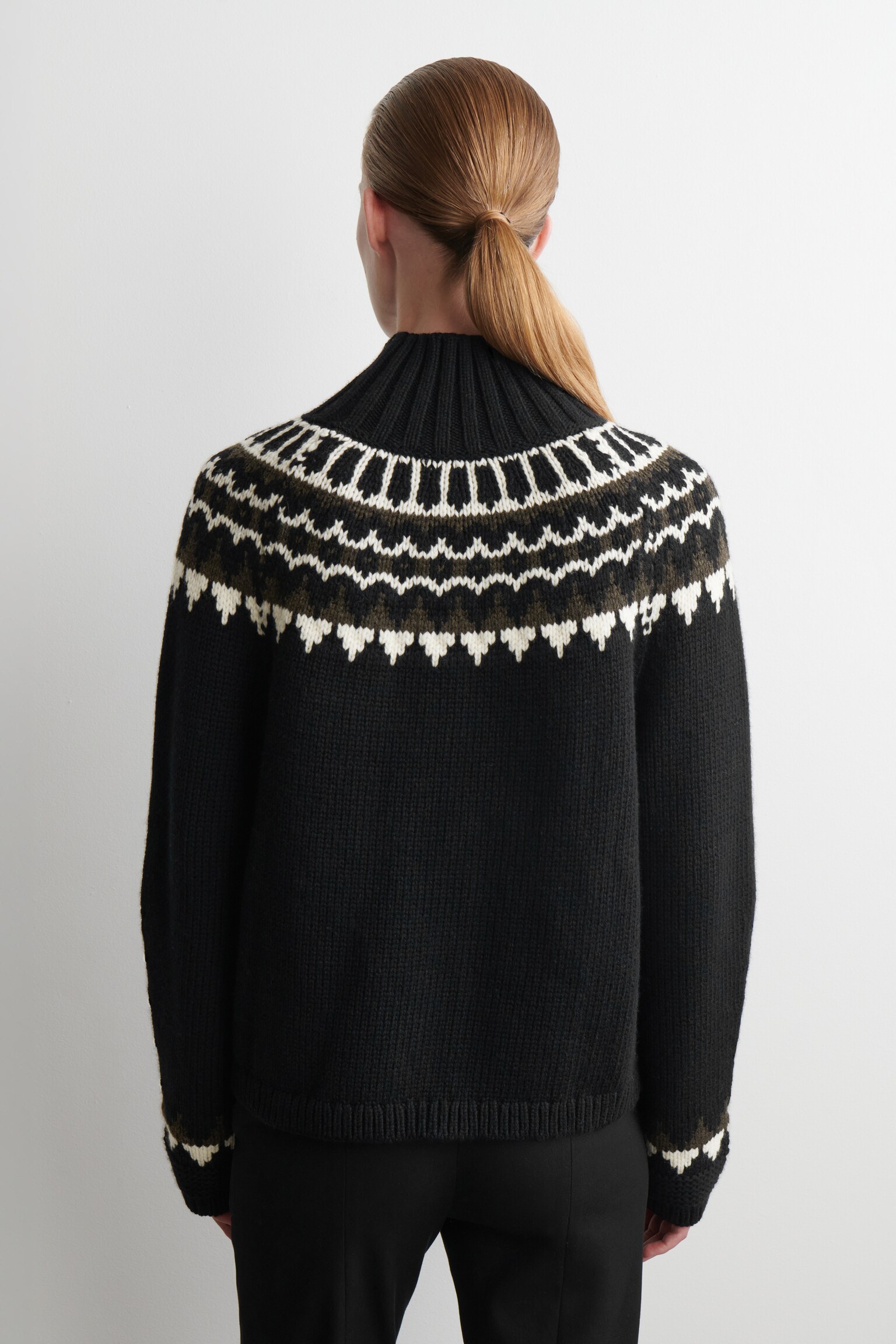 FAIR ISLE WOOL-CASHMERE JUMPER - BLACK / WHITE / BROWN/CREAM / BROWN / PINK - 5