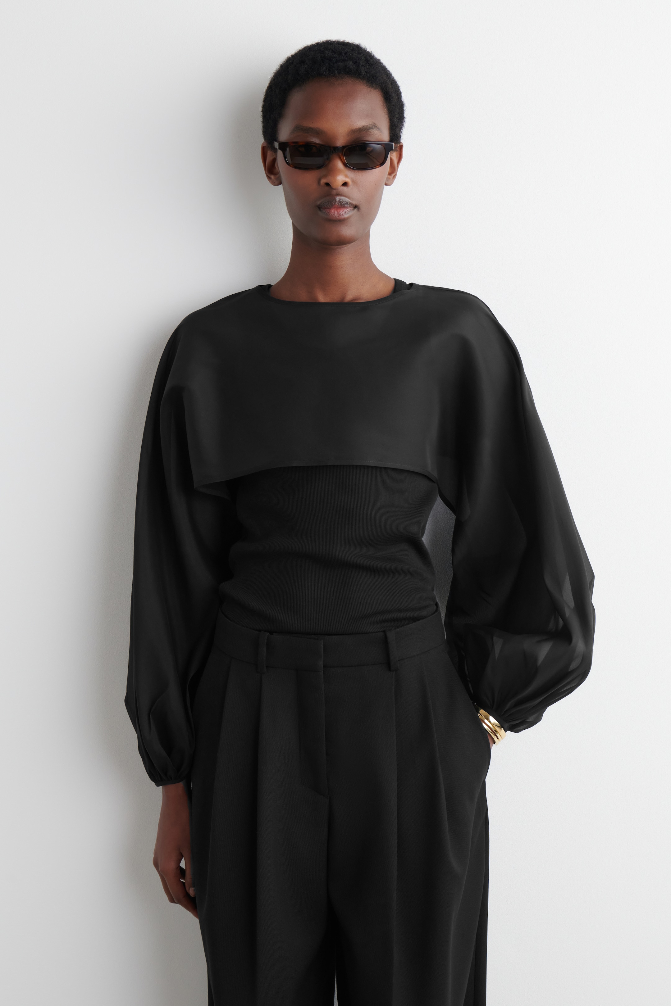 Ingrandisci l'immagine: BALLOON-SLEEVE SHEER SILK HYBRID - BLACK - DONNA | H&M CH 1
