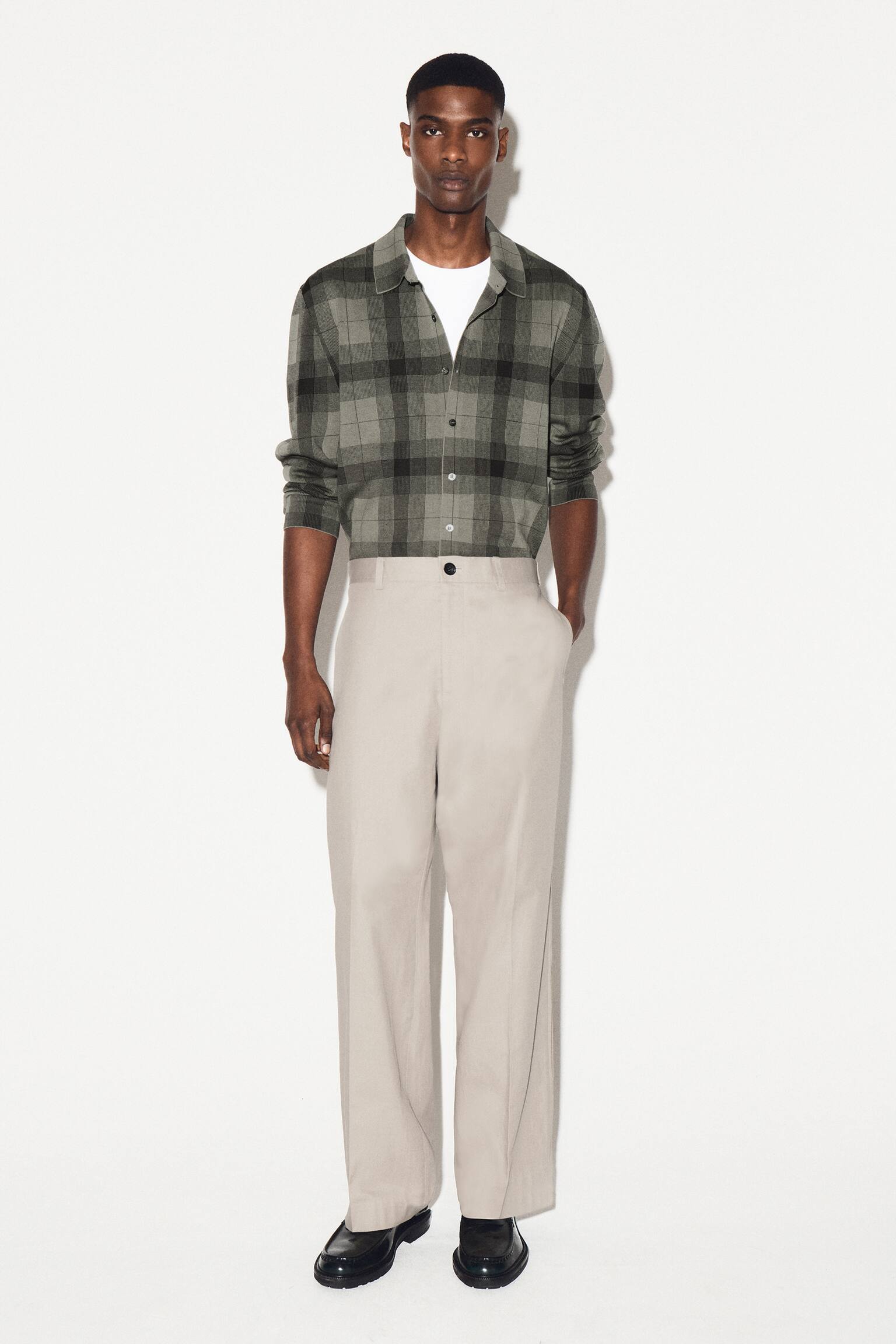 ΧΑΛΑΡΟ ΠΛΕΚΤΟ ΒΑΜΒΑΚΕΡΟ ΠΟΥΚΑΜΙΣΟ - ΧΑΚΙ / ΚΑΡΟ/ΜΠΛΕ / ΚΑΡΩ - 9