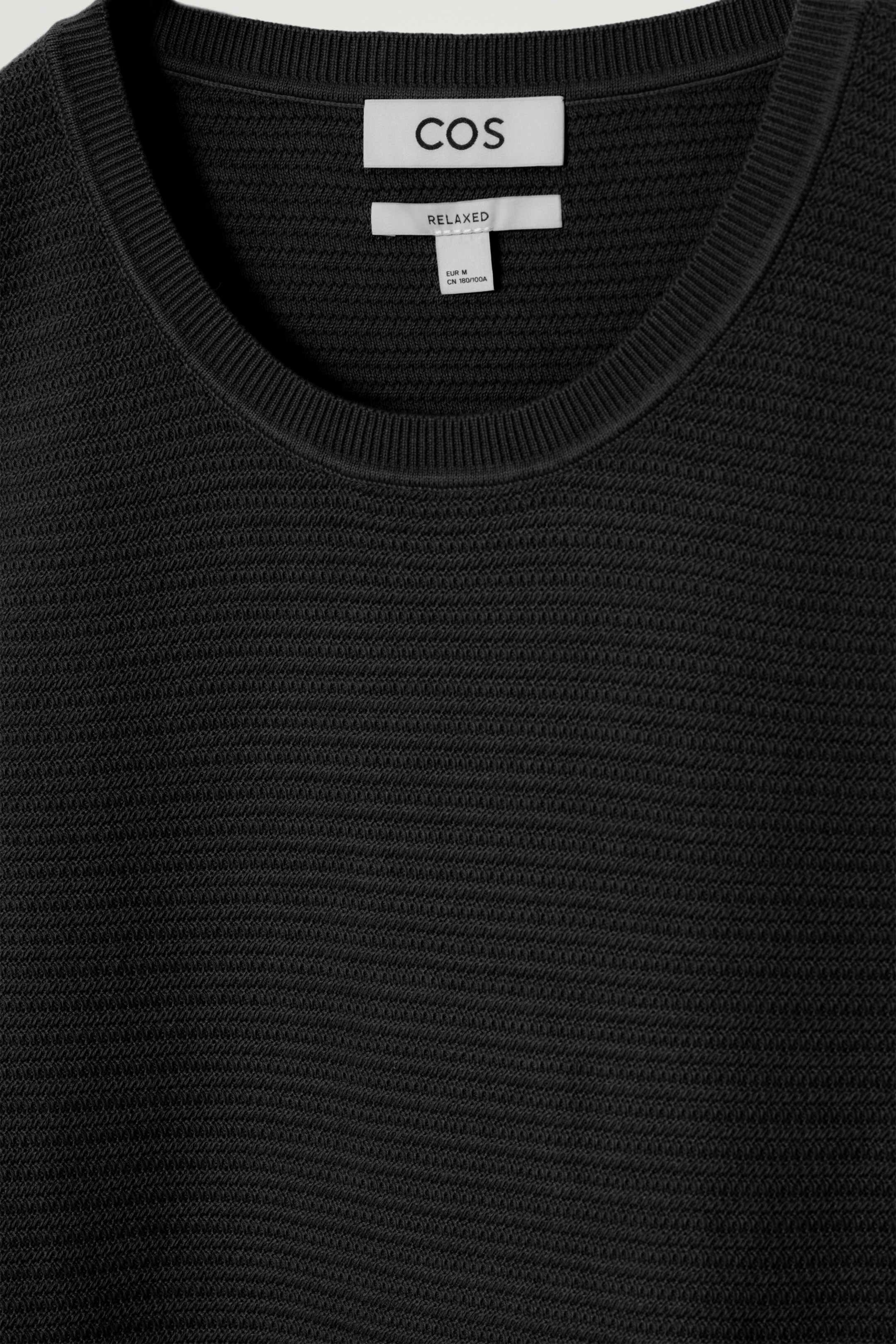 Ver imagem maior: TOP DE ALGODÃO TRICOTADO TEXTURIZADO - PRETO - HOMEM | H&M PT 7
