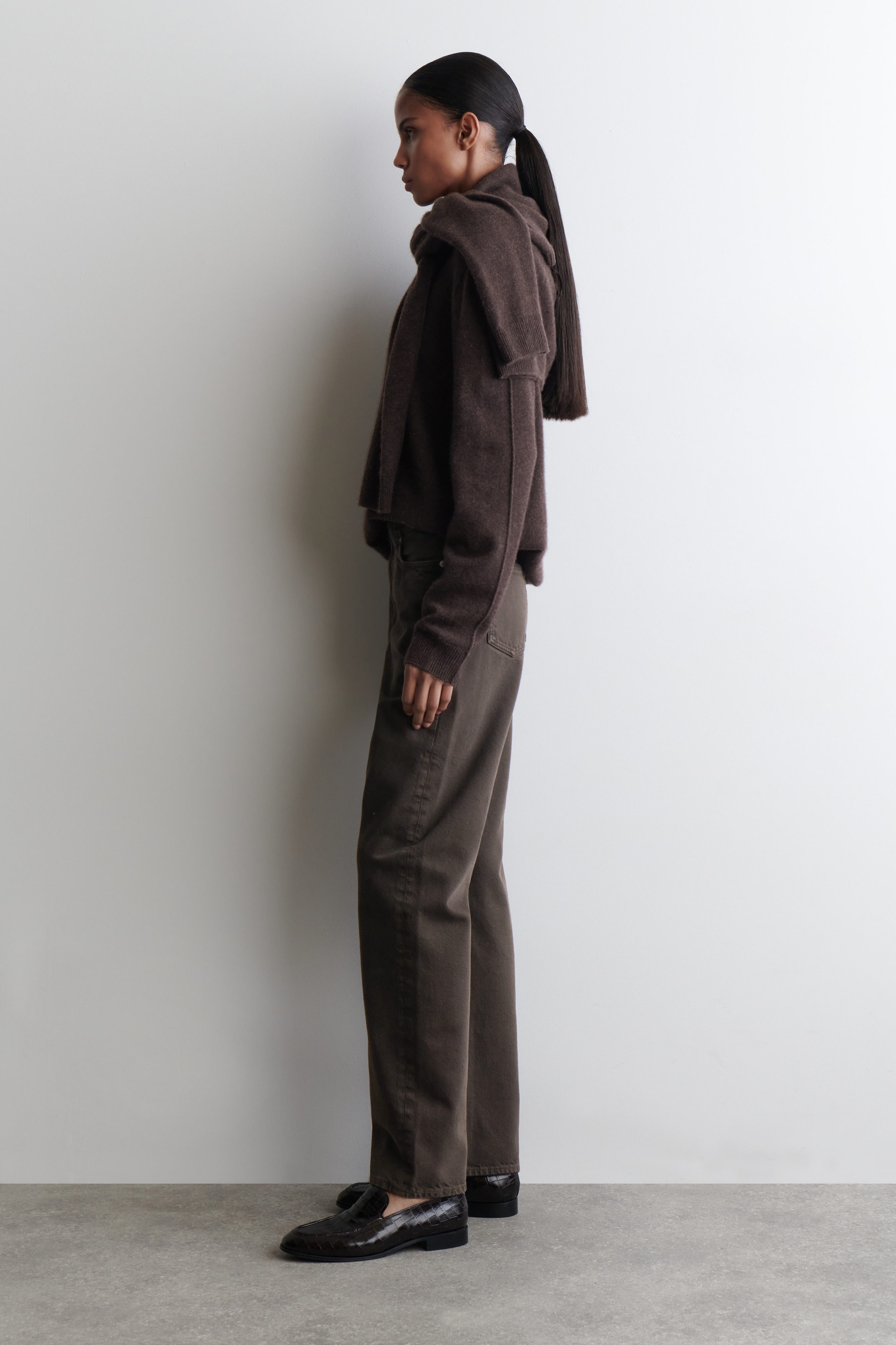 REPRISE STRAIGHT-LEG JEANS