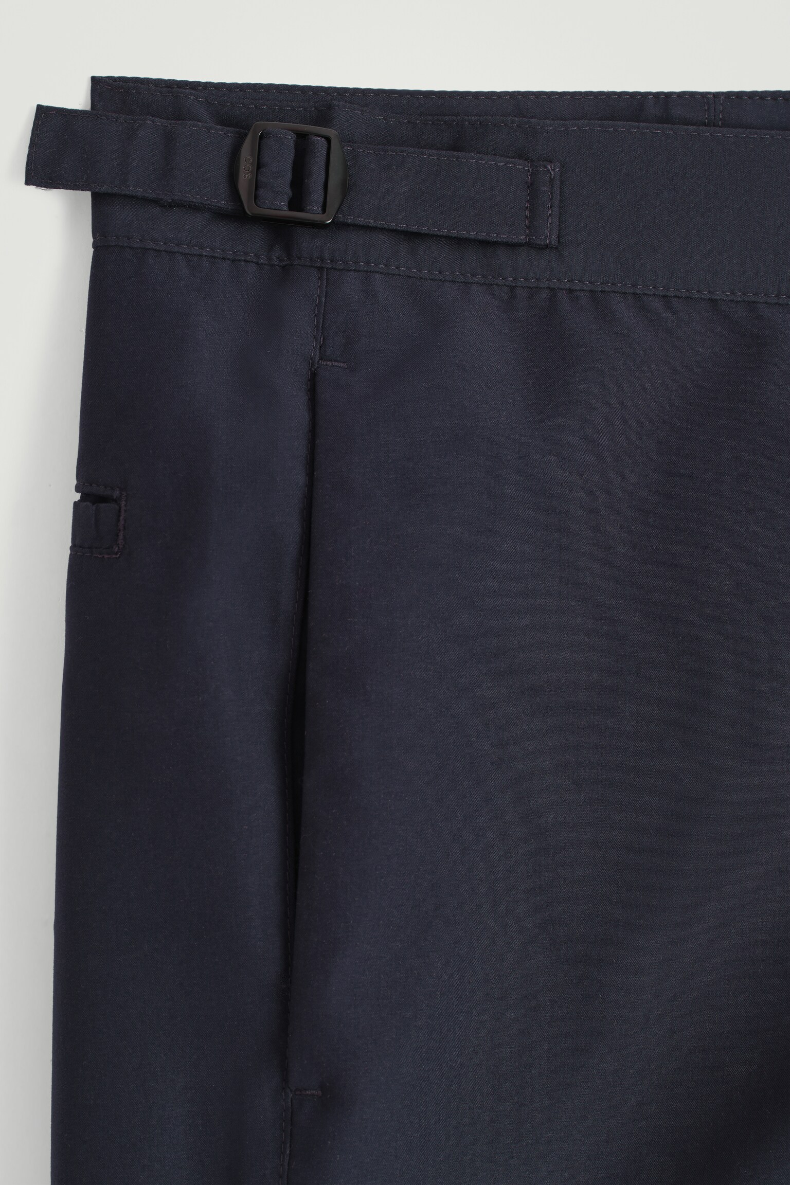 SHORT DE BAIN AJUSTÉ - BLEU MARINE - 6