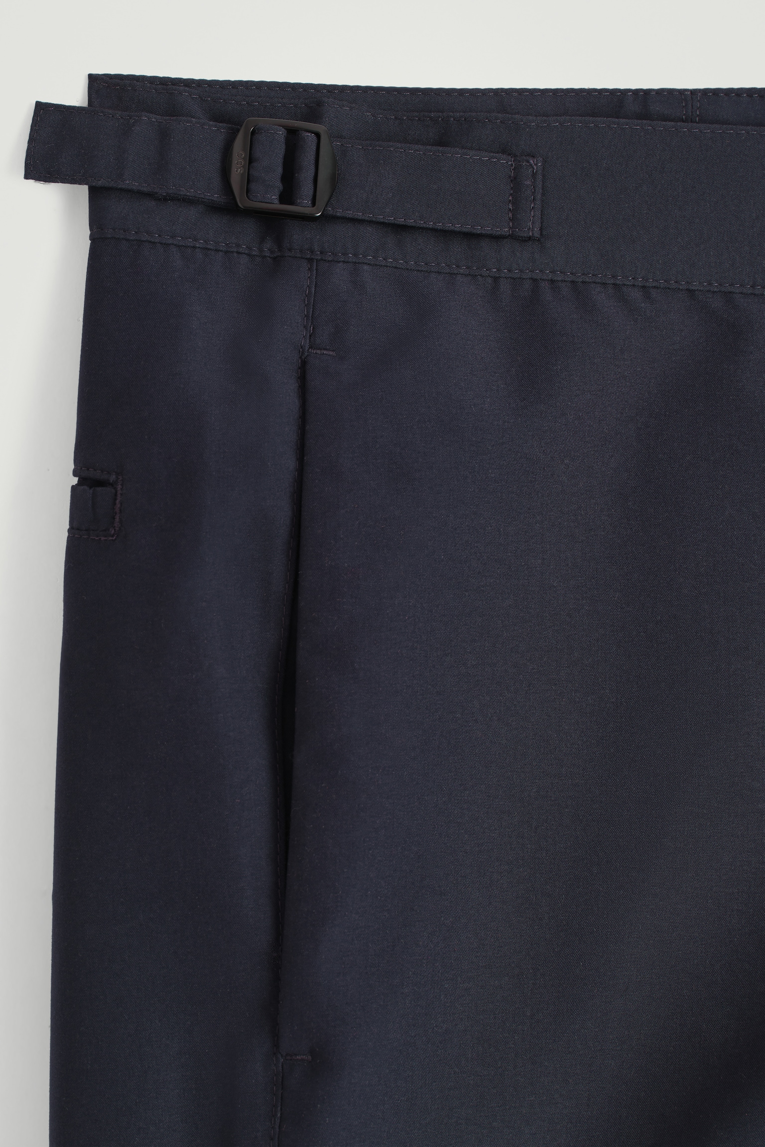 SHORT DE BAIN AJUSTÉ - BLEU MARINE - 3