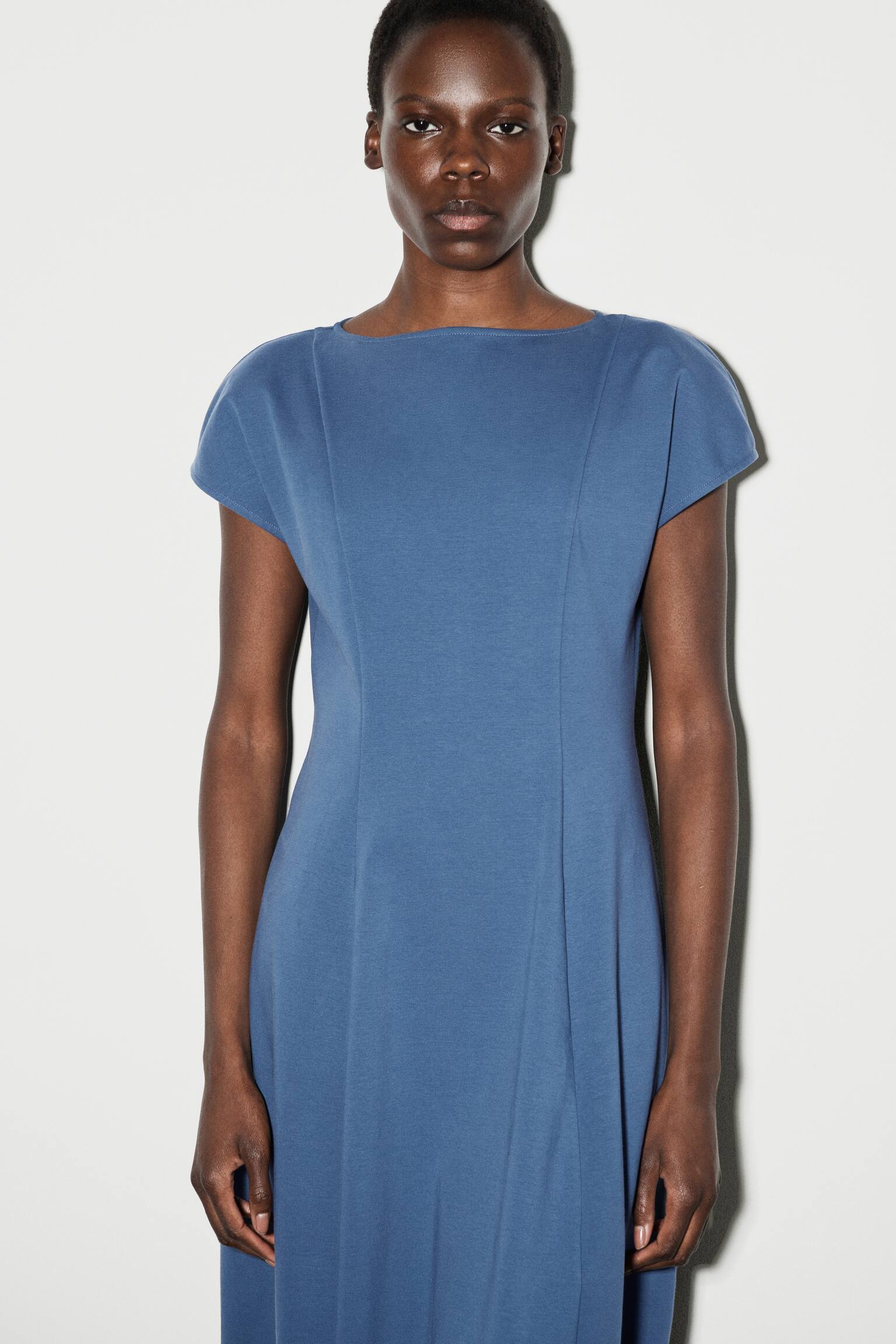 ROBE MIDI SCULPTÉE EN JERSEY - BLEU/NOIR - 6