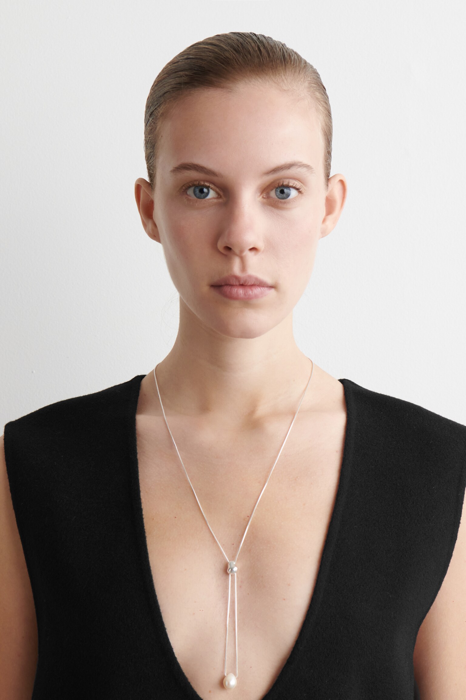 FRESHWATER PEARL SLIDER NECKLACE - SILVER