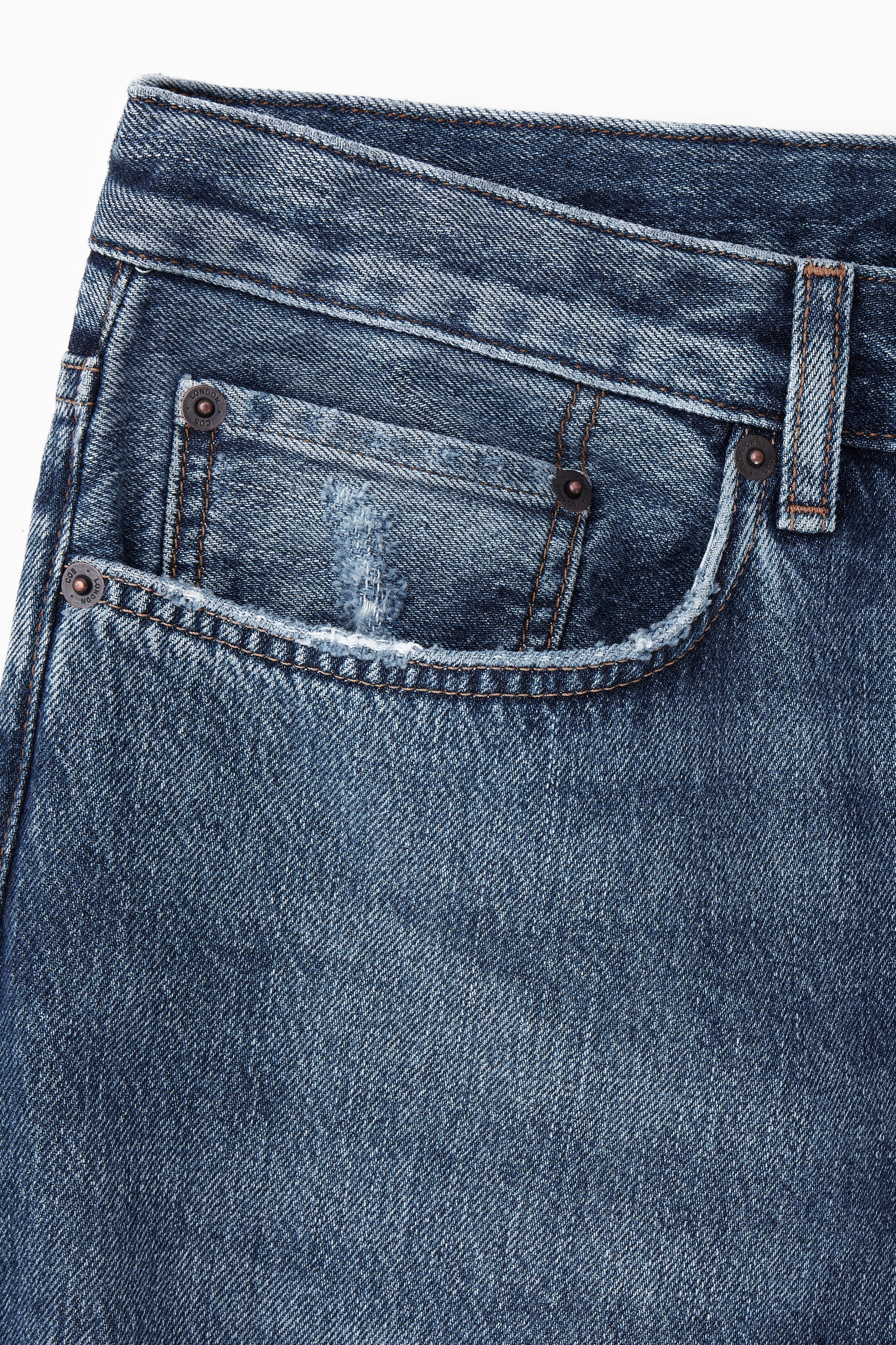 StillMedia/DescriptiveDetail