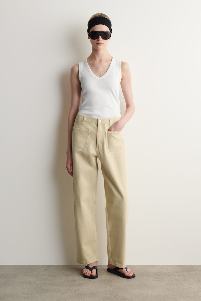 PATCH-POCKET STRAIGHT-LEG JEANS — BUTTER YELLOW