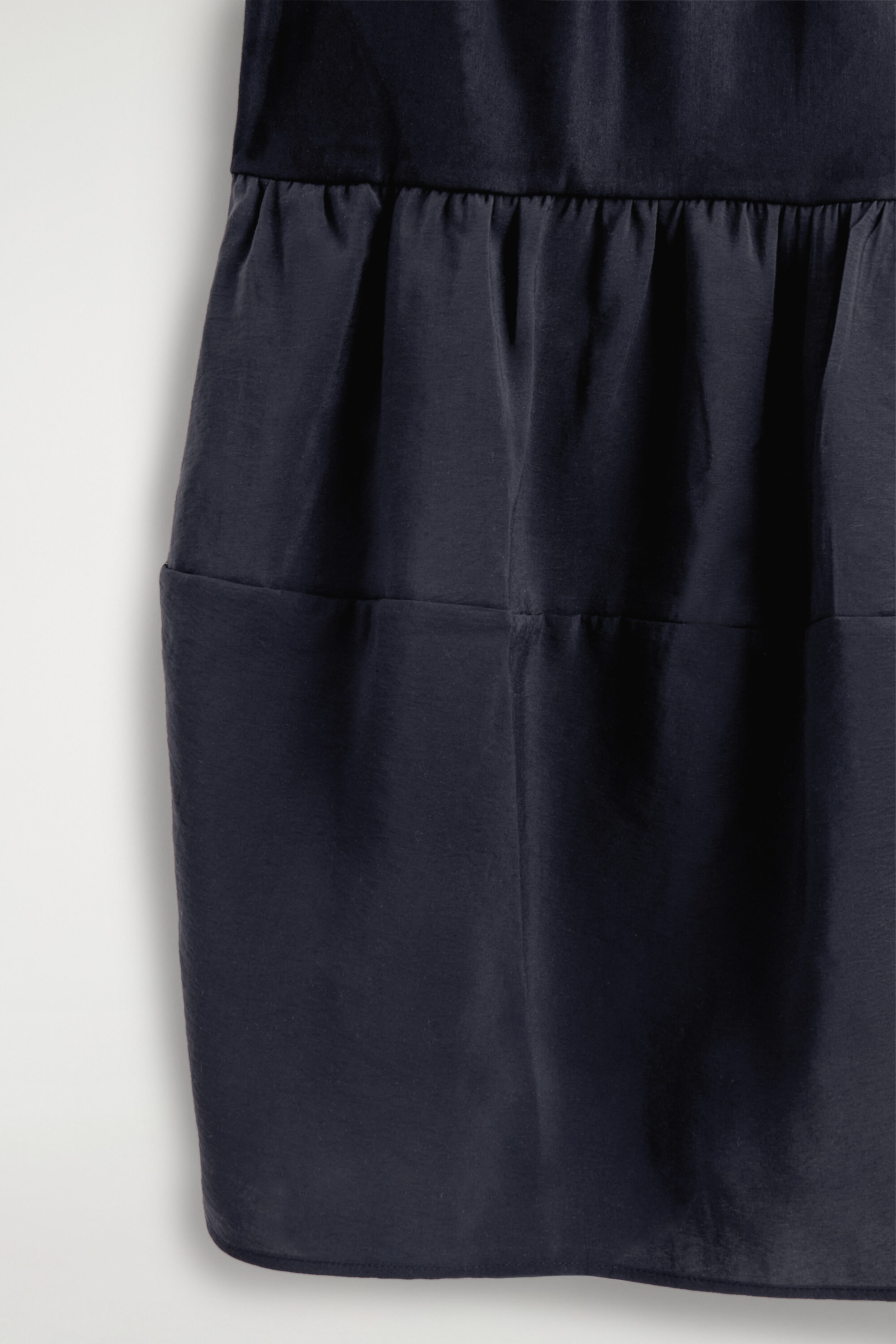 StillMedia/DescriptiveDetail