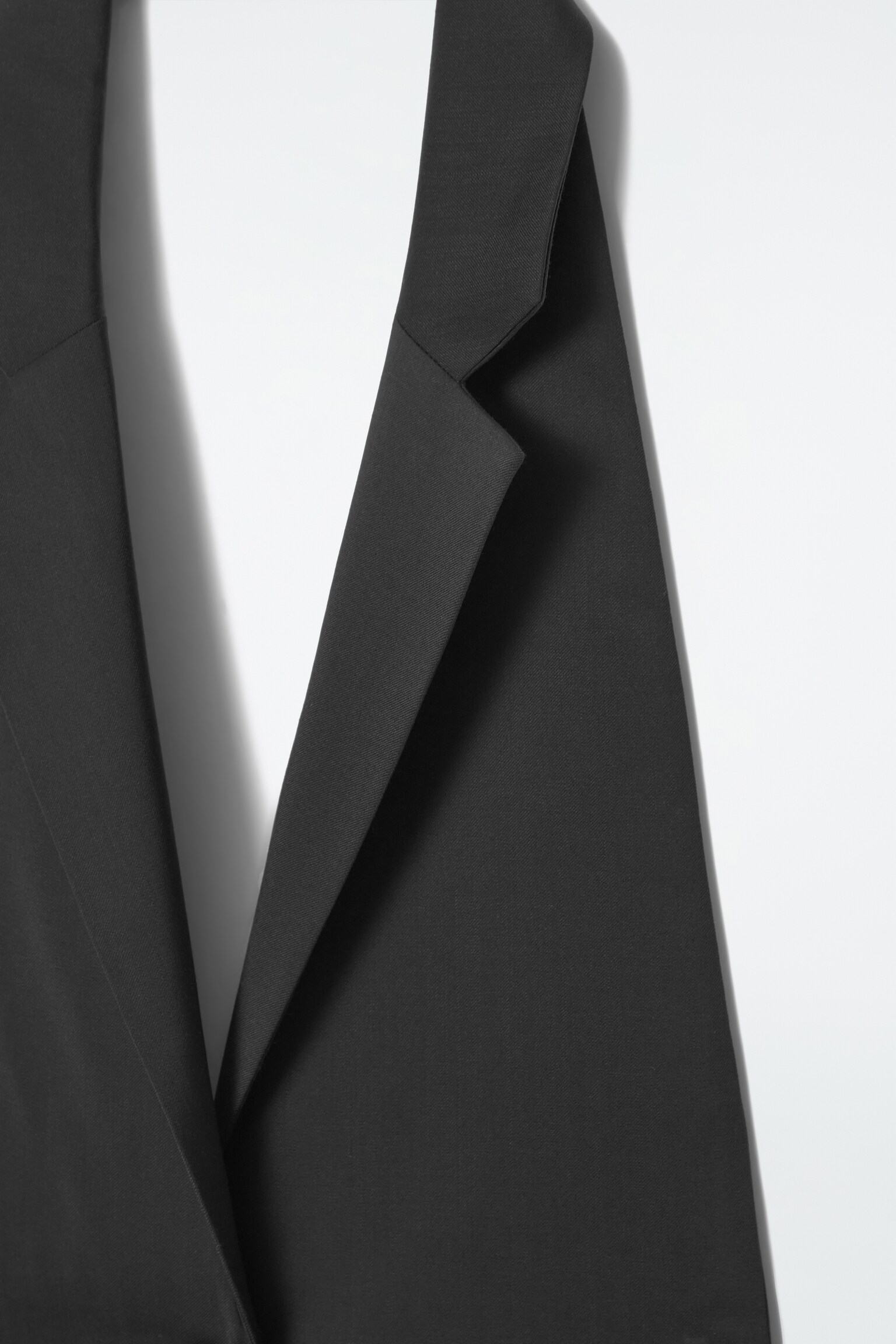 LONGLINE BACKLESS WOOL WAISTCOAT - BLACK - 3