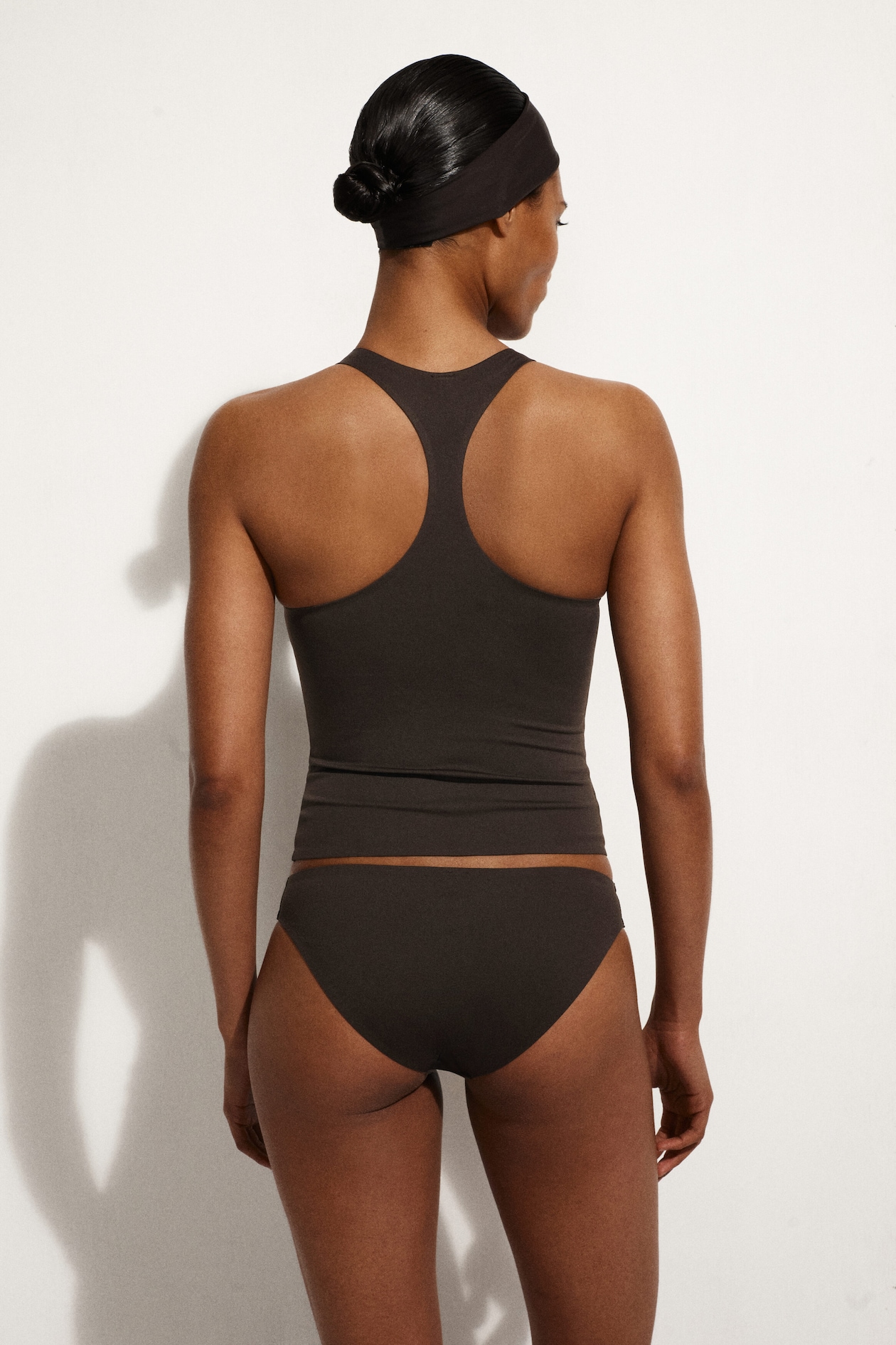 CLASSIC BIKINI BRIEFS — DARK BROWN
