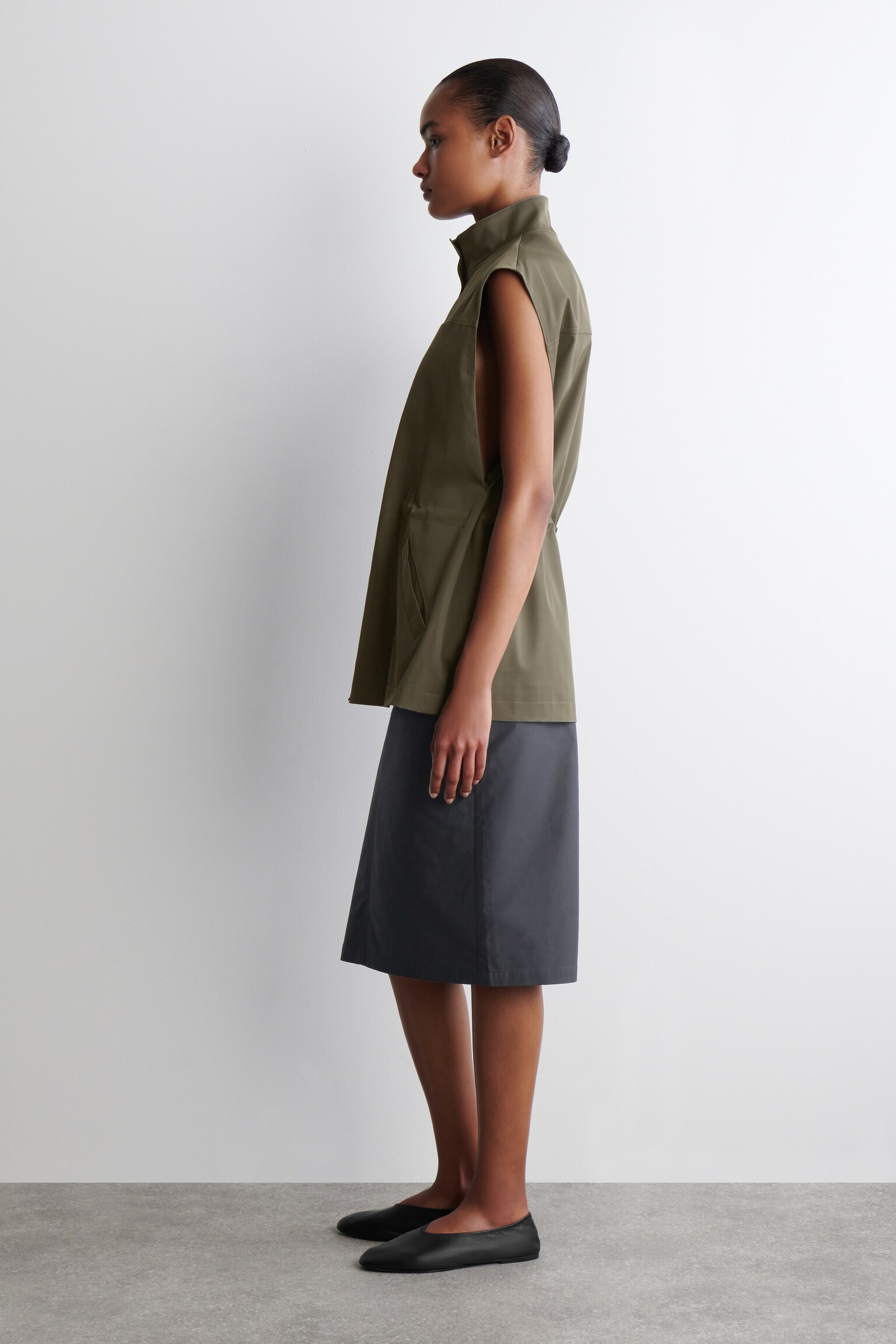UTILITY-WESTE MIT STEHKRAGEN - KHAKI/SCHWARZ - 3