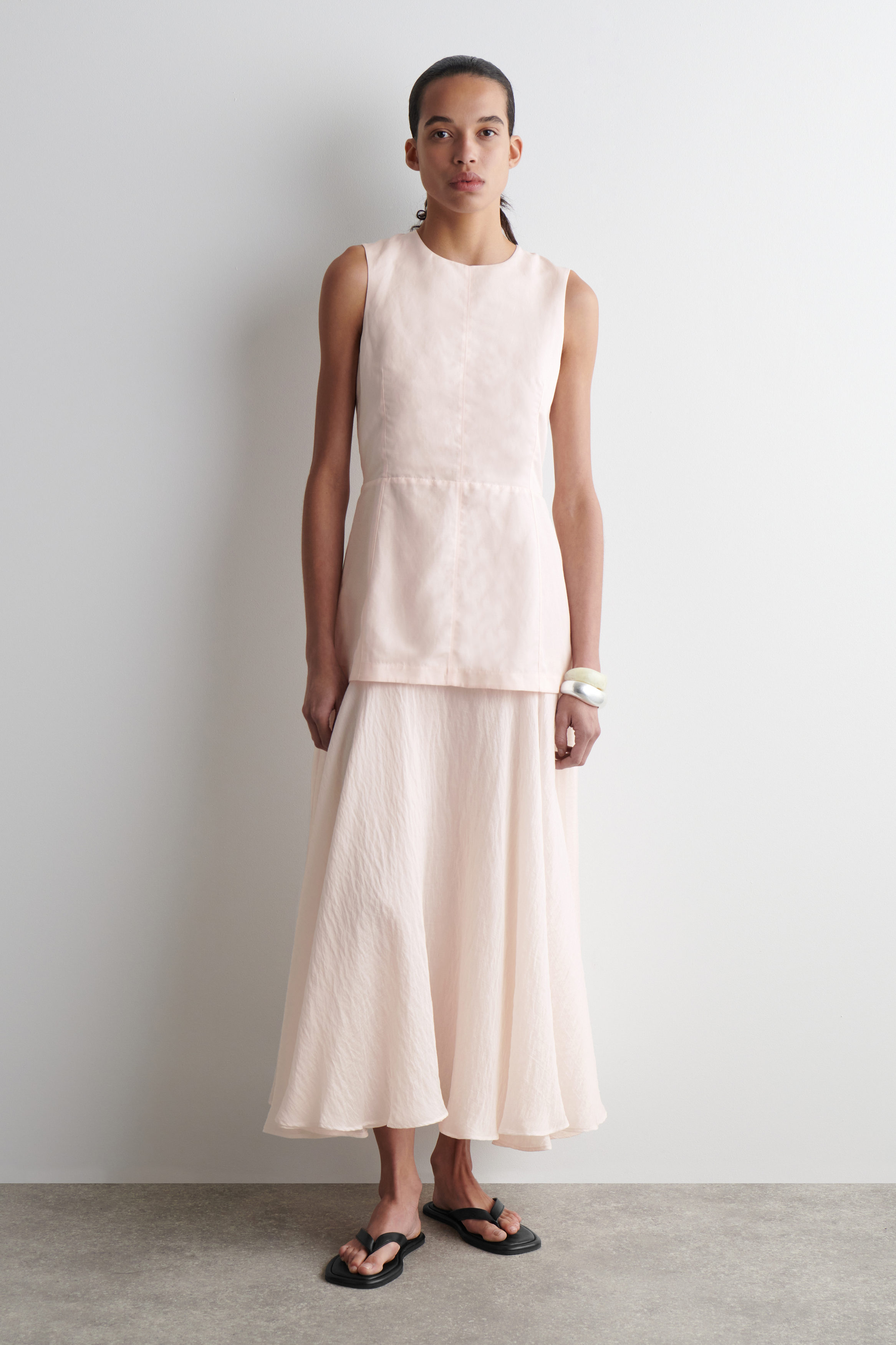 【美品♪】 COS LAYERED MID-LENGTH DRESS LAYERED PEPLUM MIDI DRESS - BLACK | COS