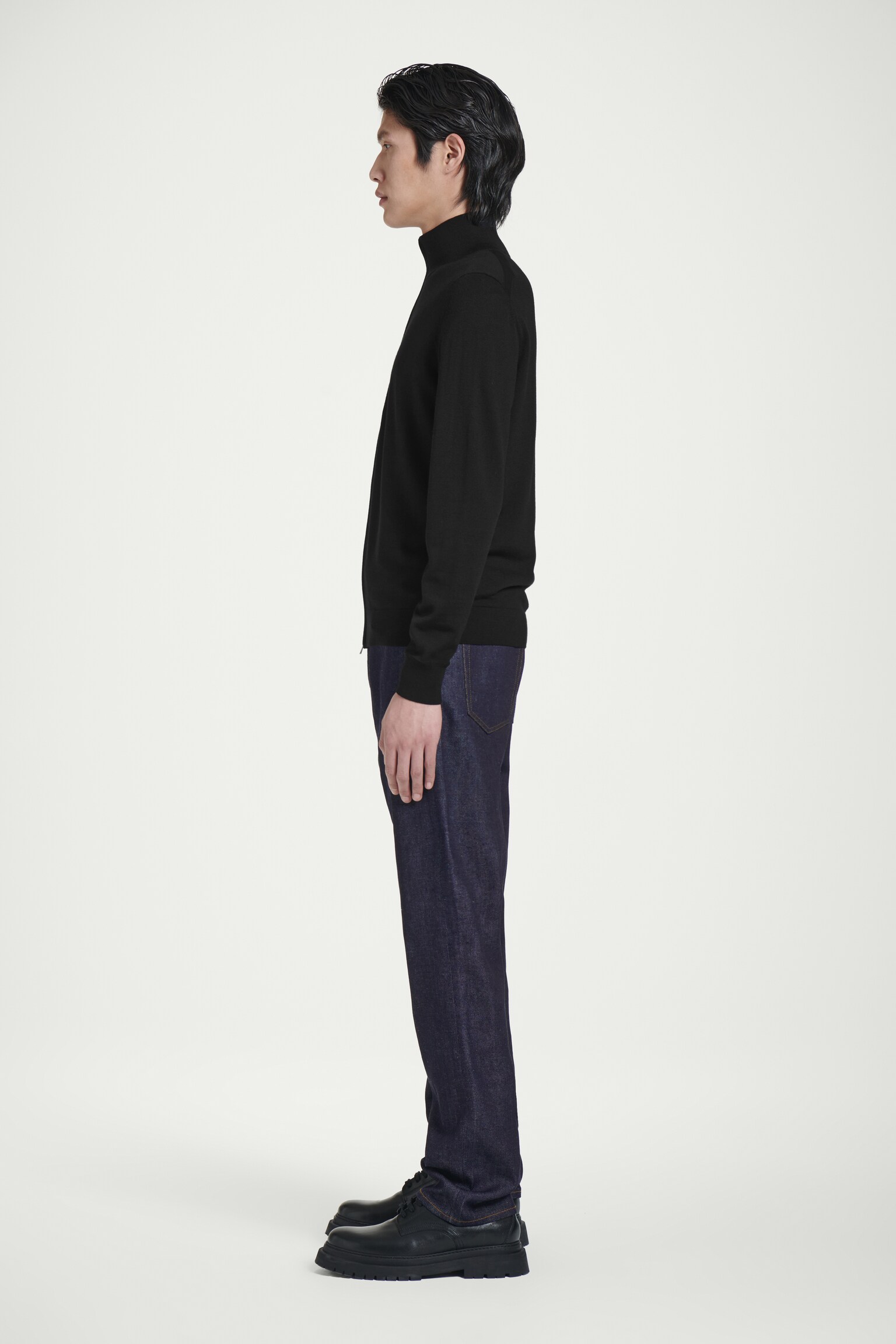 CARDIGAN IN LANA MERINO CERNIERA E COLLO A IMBUTO - NERO - 8