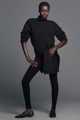 SEAMLESS MERINO WOOL LEGGINGS — BLACK 9