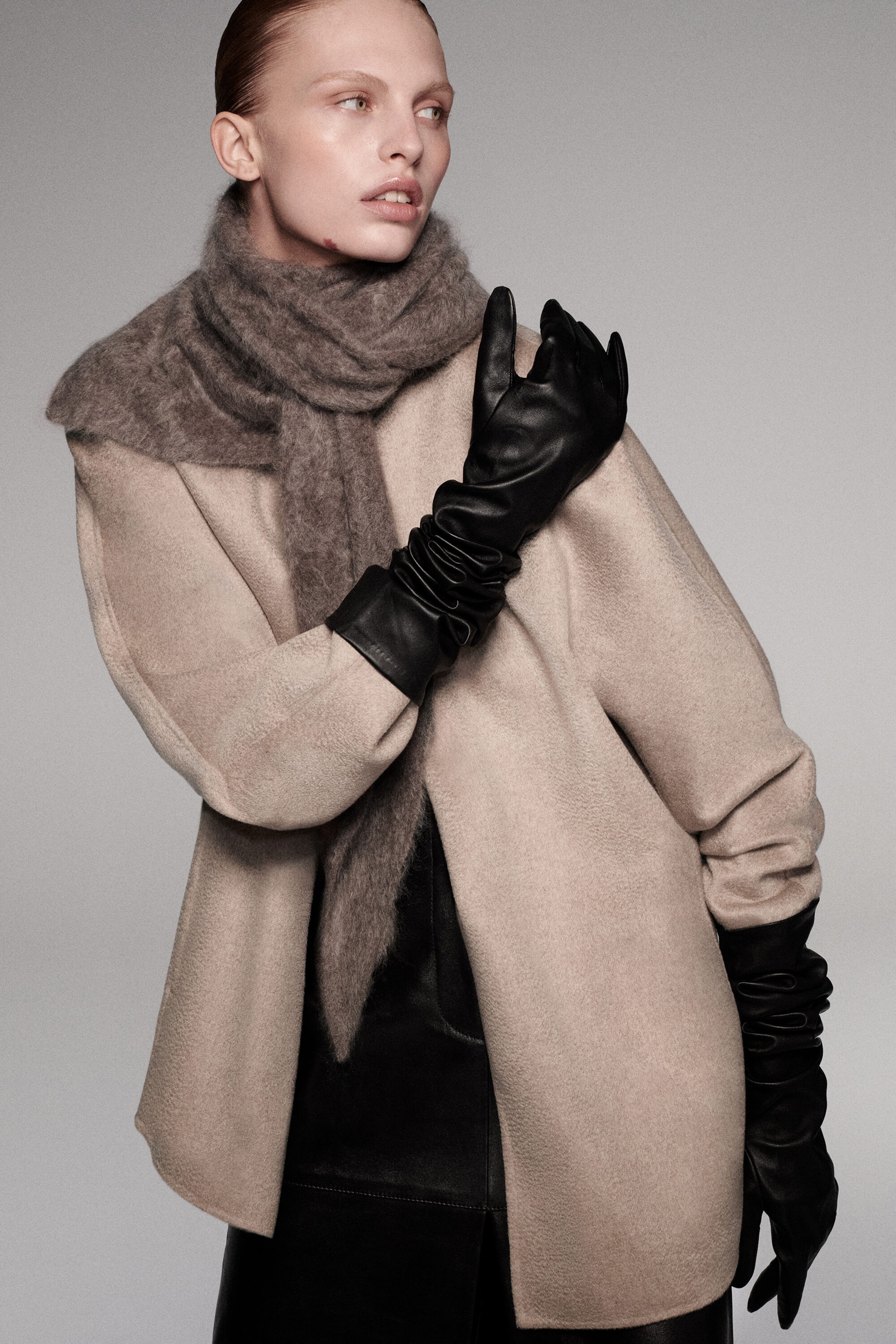 DOUBLE-FACED CASHMERE FUNNEL-NECK JACKET
