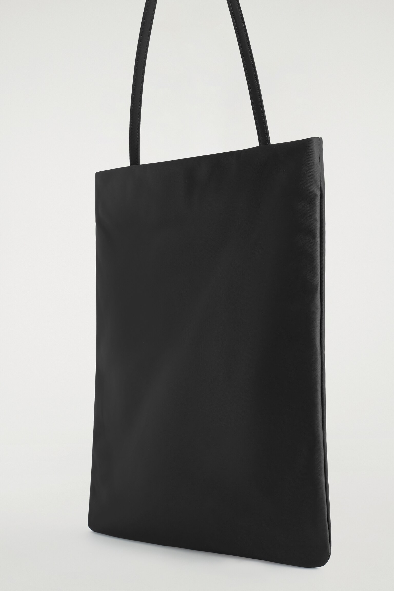 ARCHIVE TOTE BAG - NYLON - BLACK/NAVY - 3