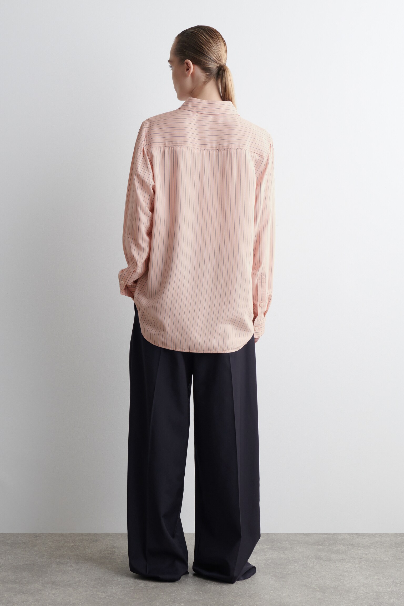 CHEMISE DÉCONTRACTÉE RAYÉE - ROSE / RAYURES/BLEU / FINES RAYURES - 5