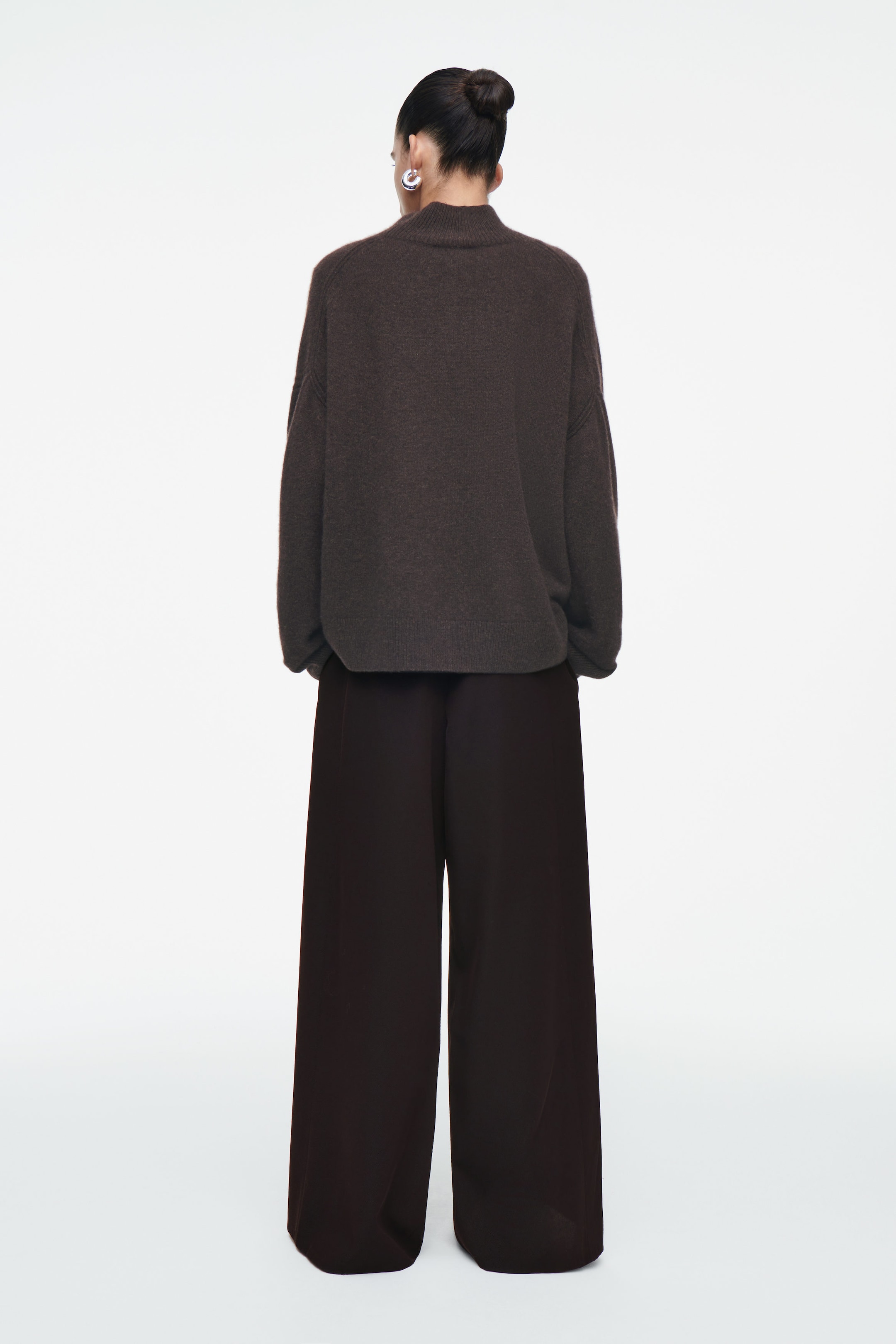 LOCKERE HOSE AUS WOLL-MIX MIT WEITEM BEIN