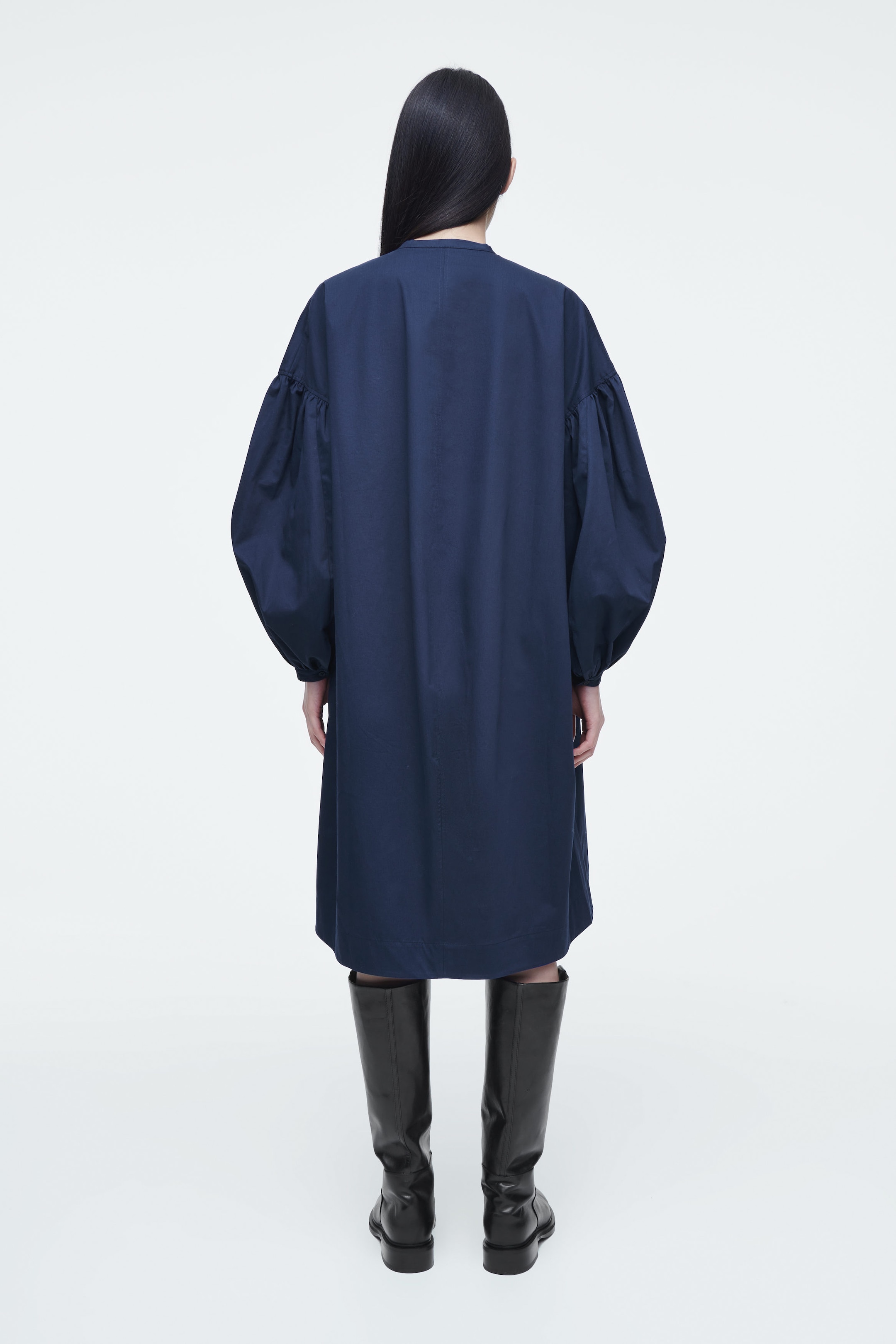 GATHERED TIE-DETAIL DRESS