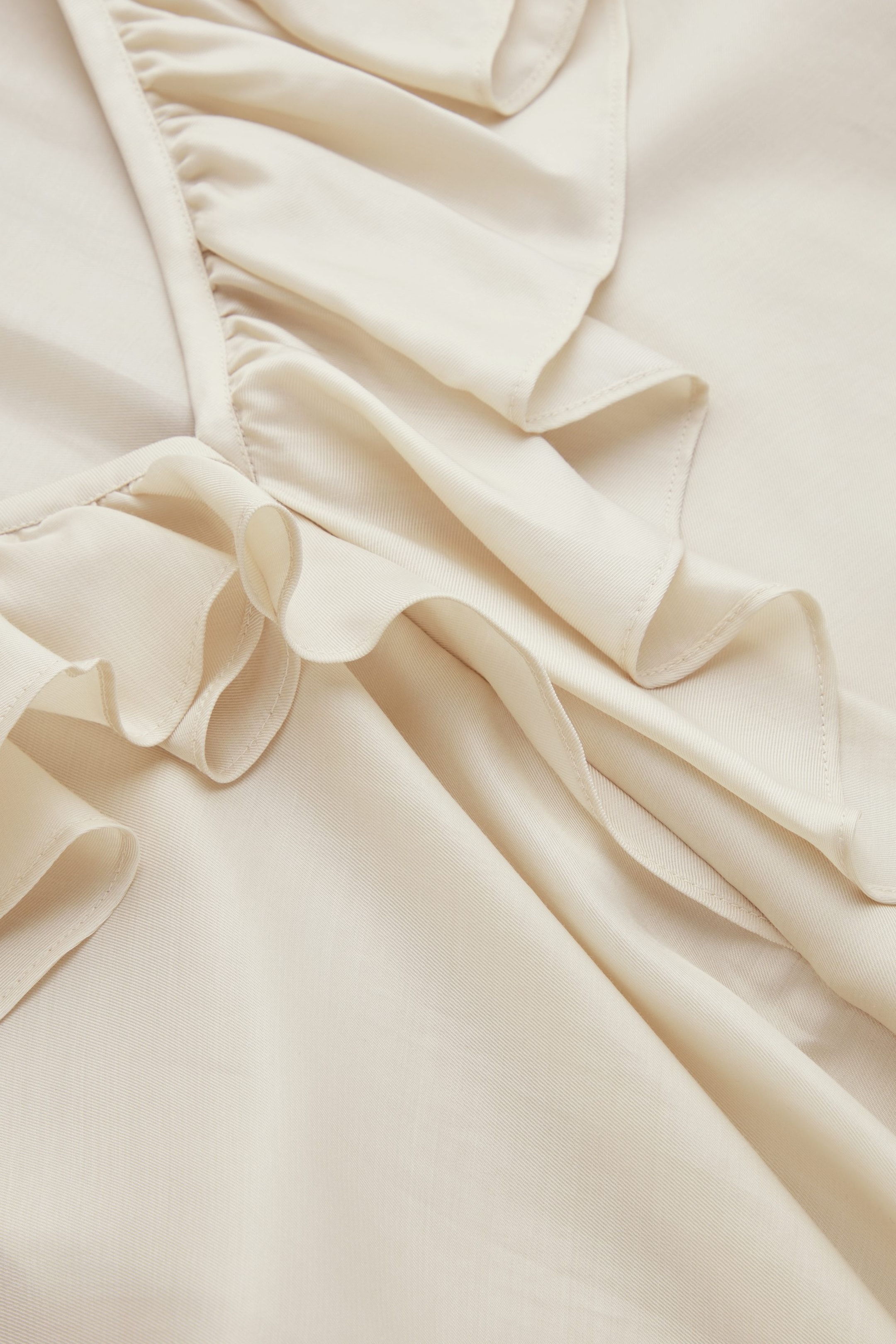 StillMedia/DescriptiveDetail