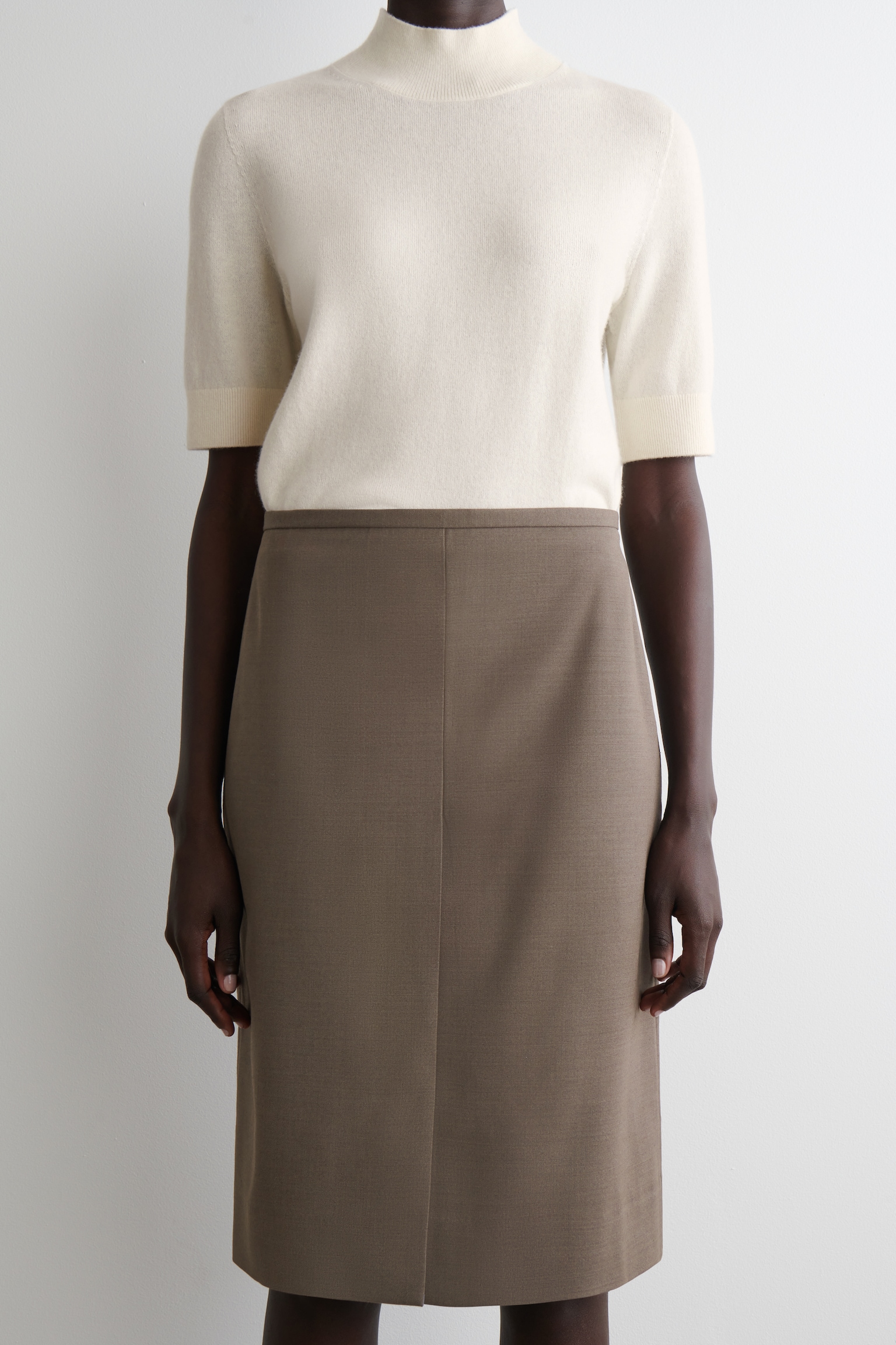 GONNA A TUBINO IN LANA MERINO - MARRONE - 6