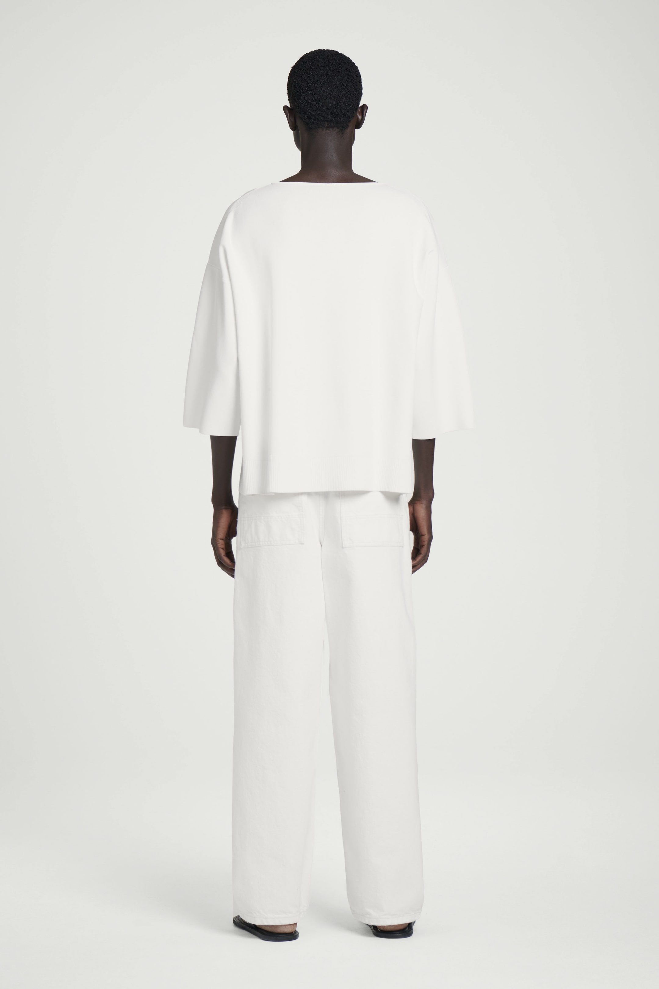 OVERSIZED KNITTED BOAT-NECK SWEATER