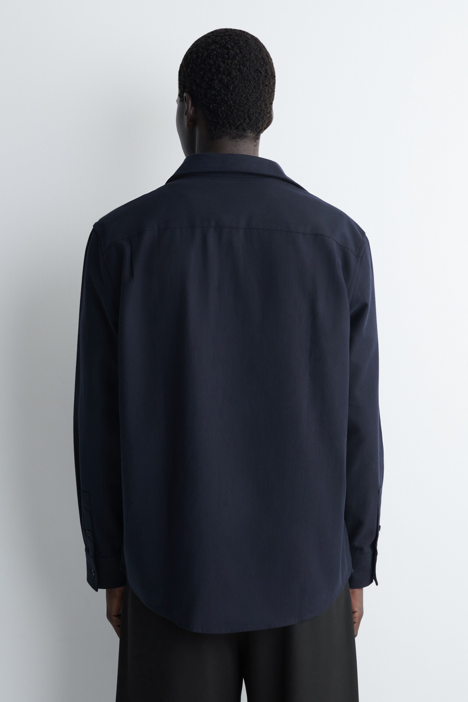 LOCKERES HEMD AUS GEBÜRSTETEM BAUMWOLL-MIX - NAVYBLAU/GRAU - 3