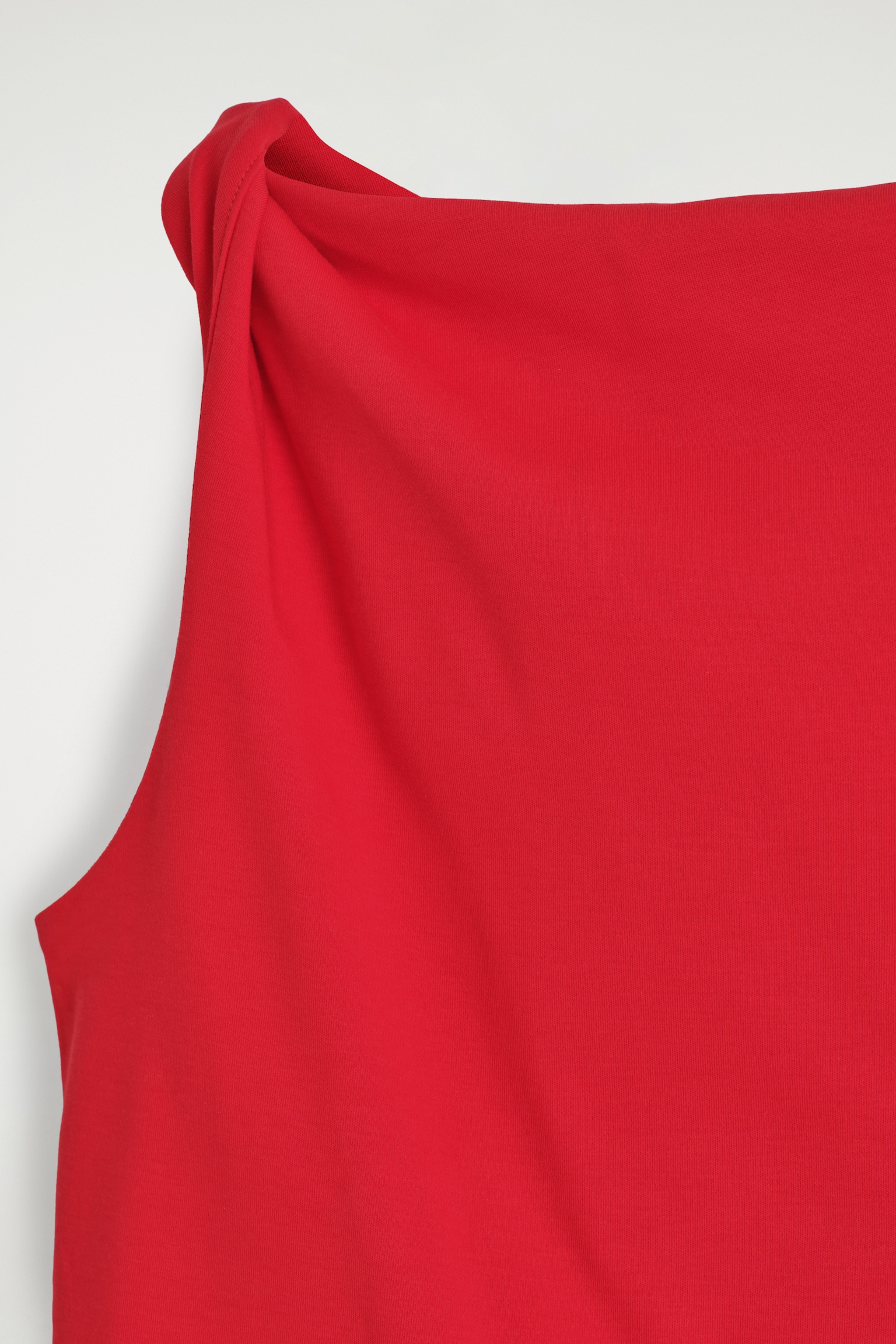 OBERTEIL AUS BAUMWOLLE MIT TWIST-DETAIL - Rot/WEISS/NAVYBLAU - 5