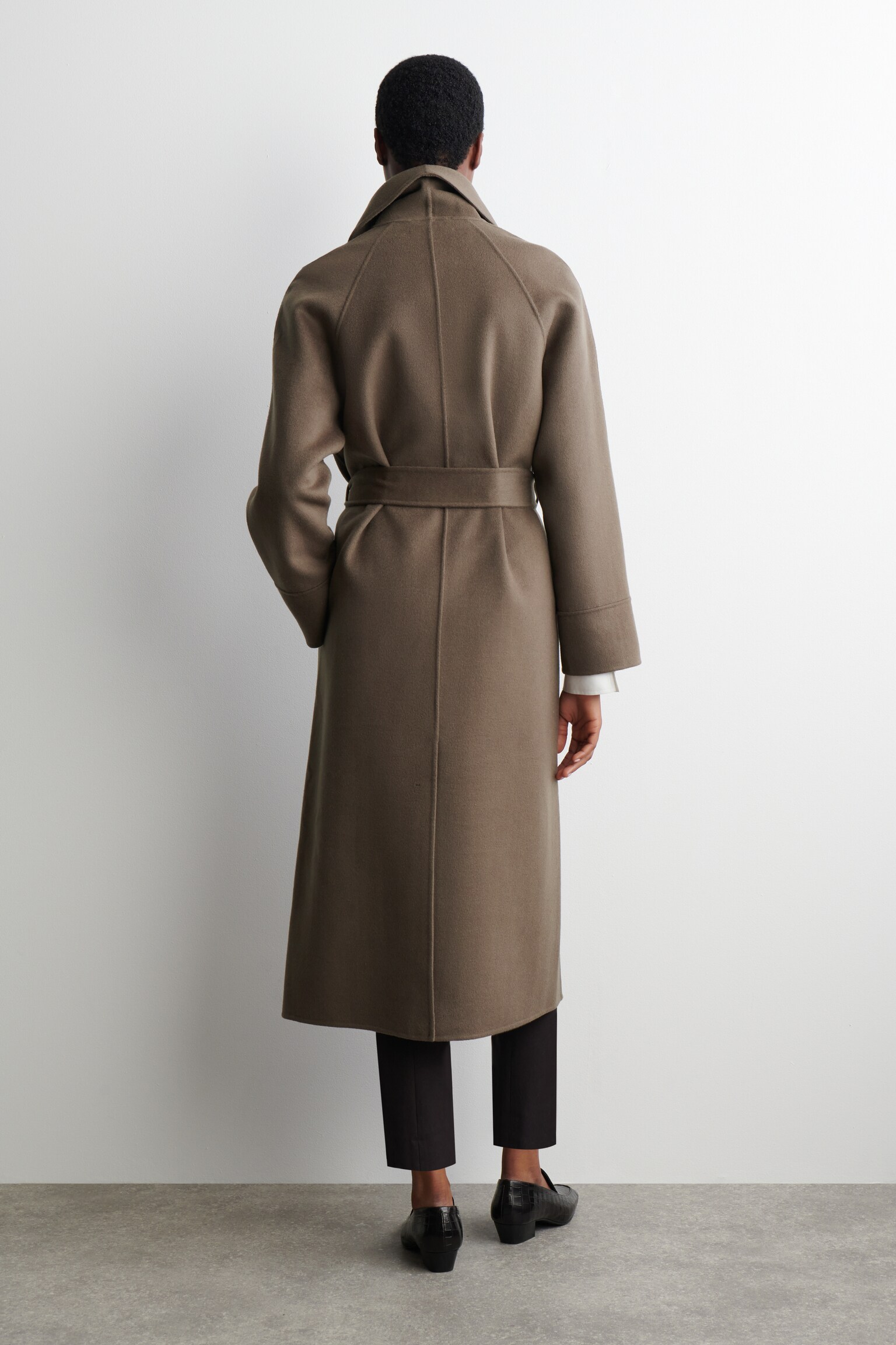MANTEAU LONG CEINTURÉ EN LAINE DOUBLE FACE - BRUN/NOIR/BORDEAUX - 4