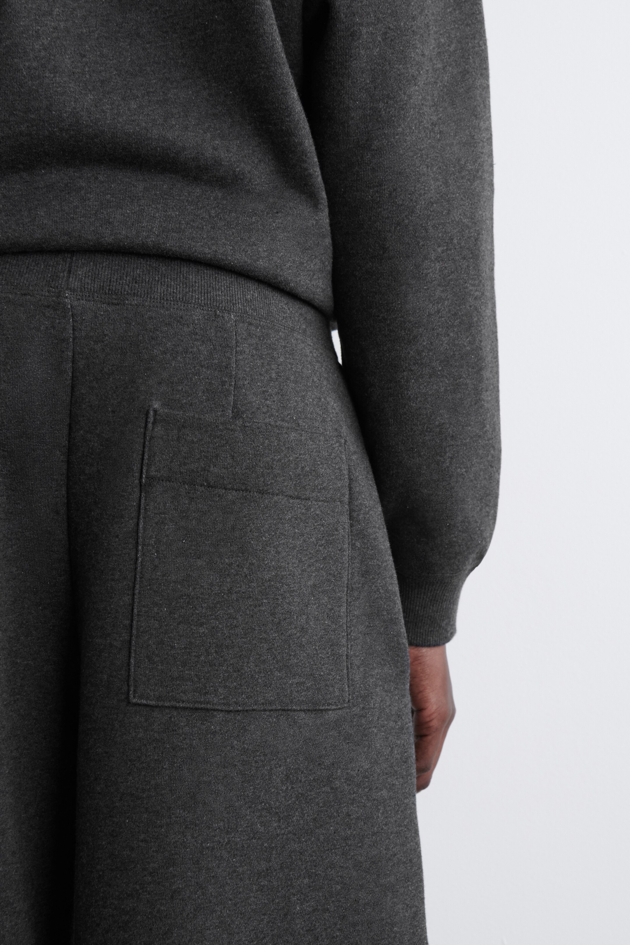 Ingrandisci l'immagine: COTTON WIDE-LEG JOGGERS - DARK-GREY MÉLANGE - DONNA | H&M CH 2