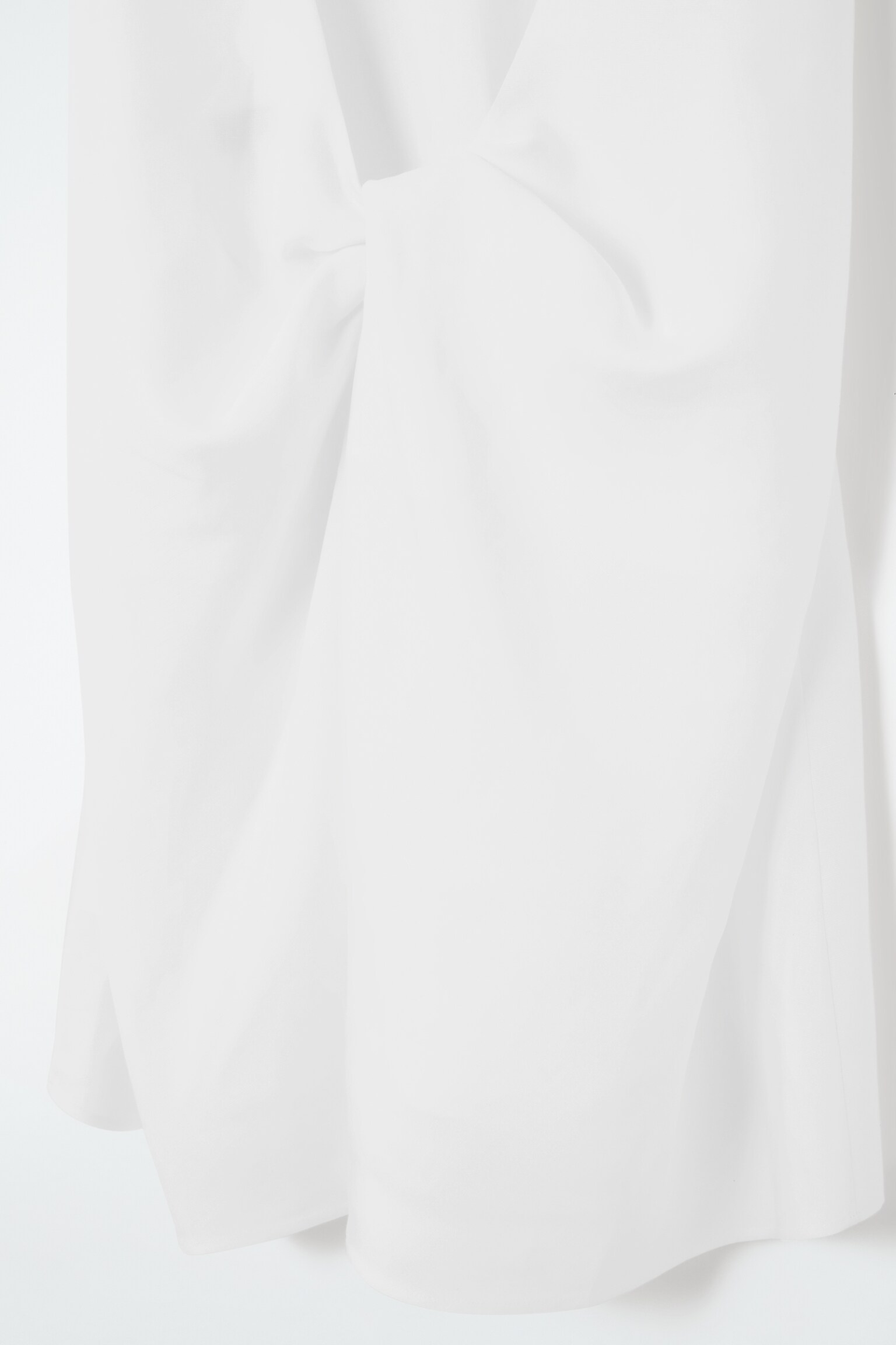 TWIST-BACK SLEEVELESS TOP - WHITE/BLACK - 3