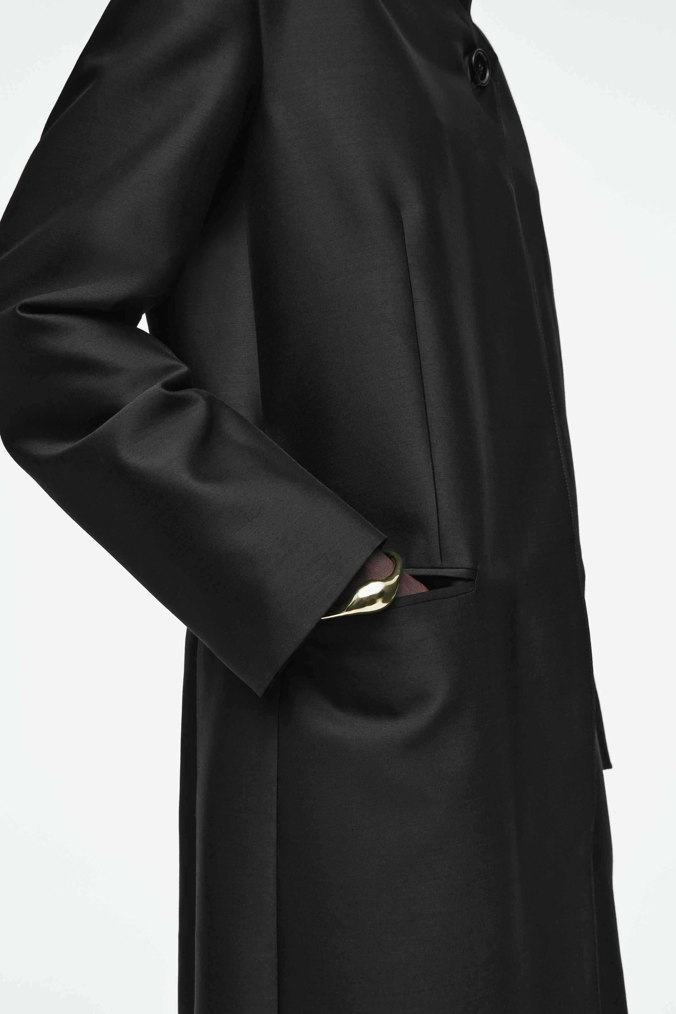 Ingrandisci l'immagine: SINGLE-BREASTED WOOL-SATIN COAT - BLACK - DONNA | H&M CH 4