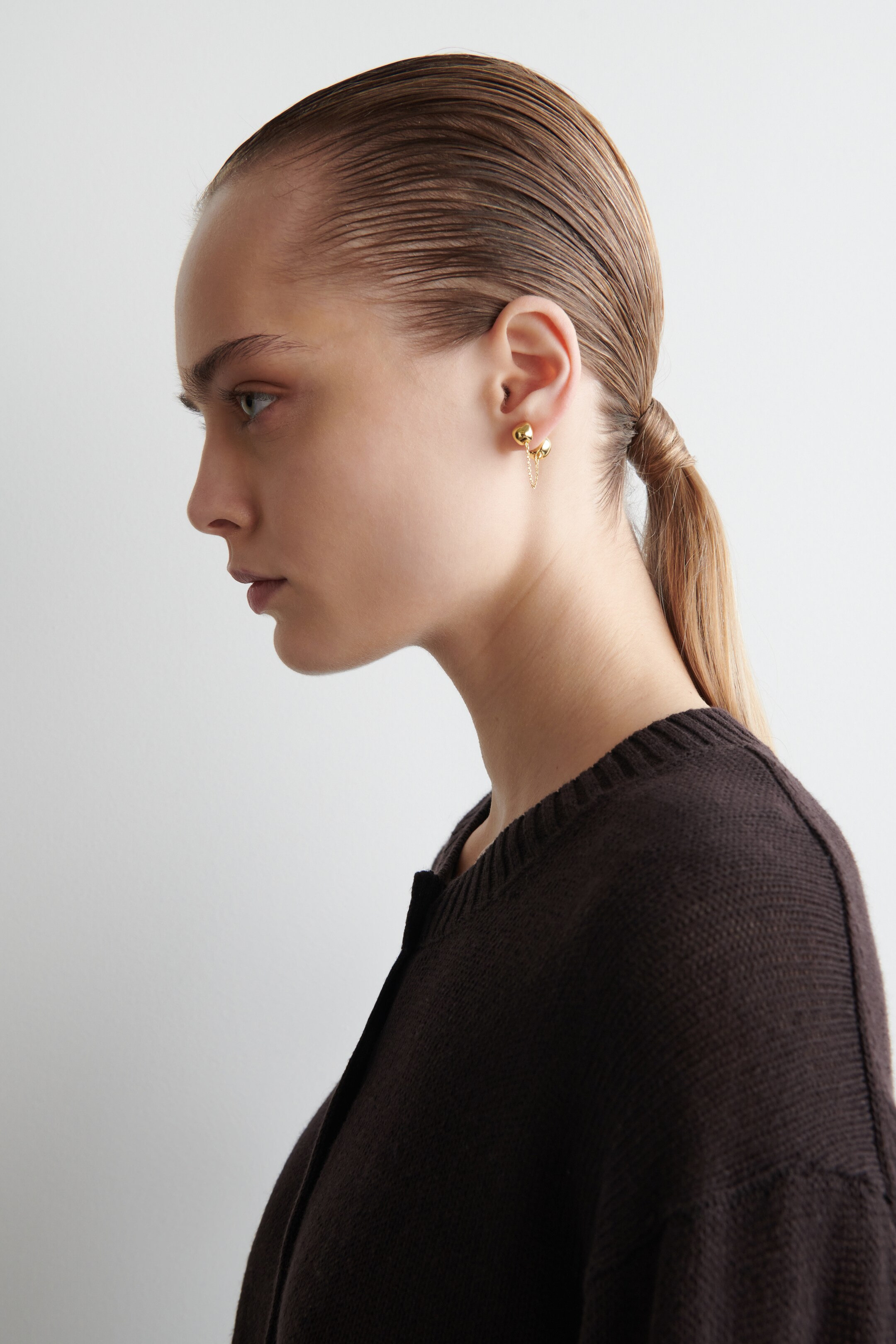 Agrandir l'image: BOUCLES D'OREILLES À CHAÎNE ET GALETS - DORÉ - FEMME | H&M FR 2