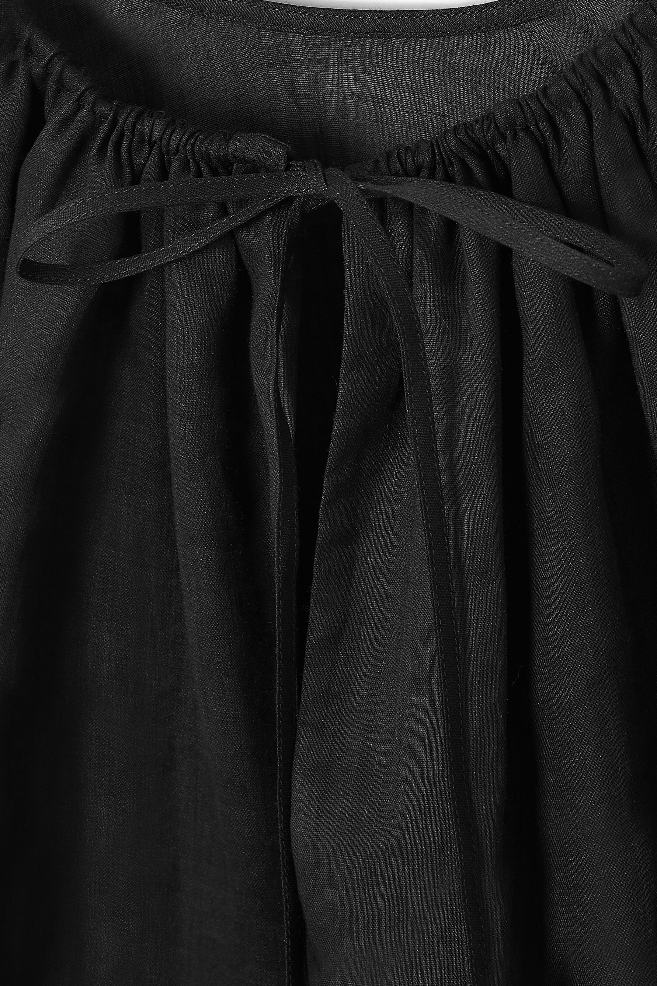 Ingrandisci l'immagine: TIE-BACK RAMIE BLOUSE - BLACK - DONNA | H&M CH 3