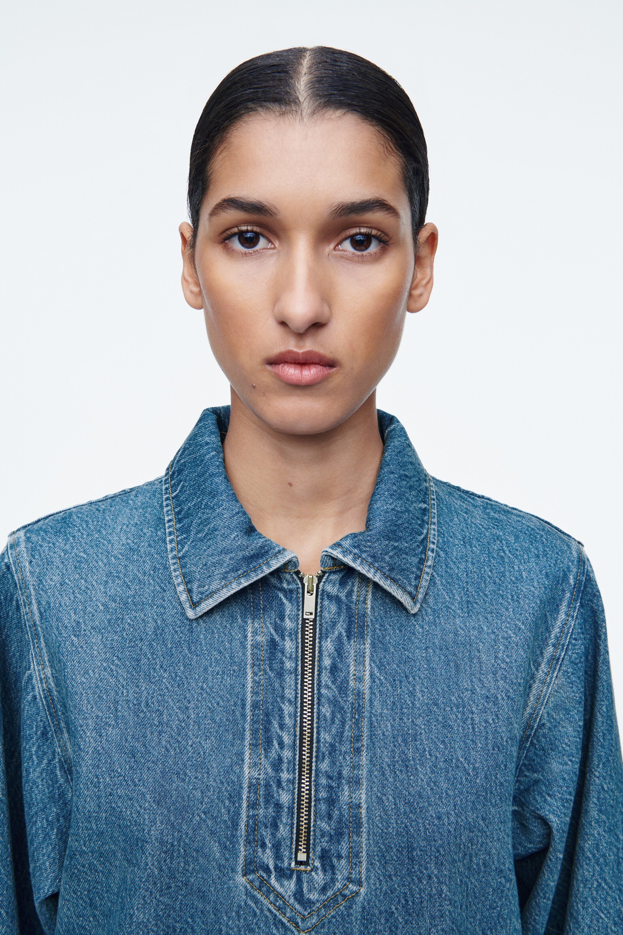 Zobrazit větší obrázek: DŽÍNOVÉ ŠATY S PŮLZIPEM - MODRÁ - ŽENY | H&M CZ 2