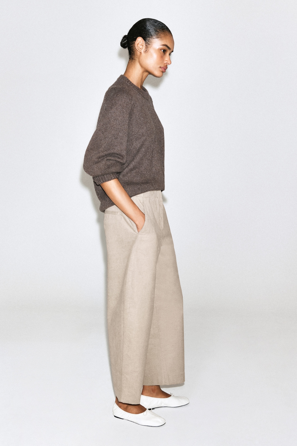 CORDUROY BARREL-LEG PANTS — BEIGE