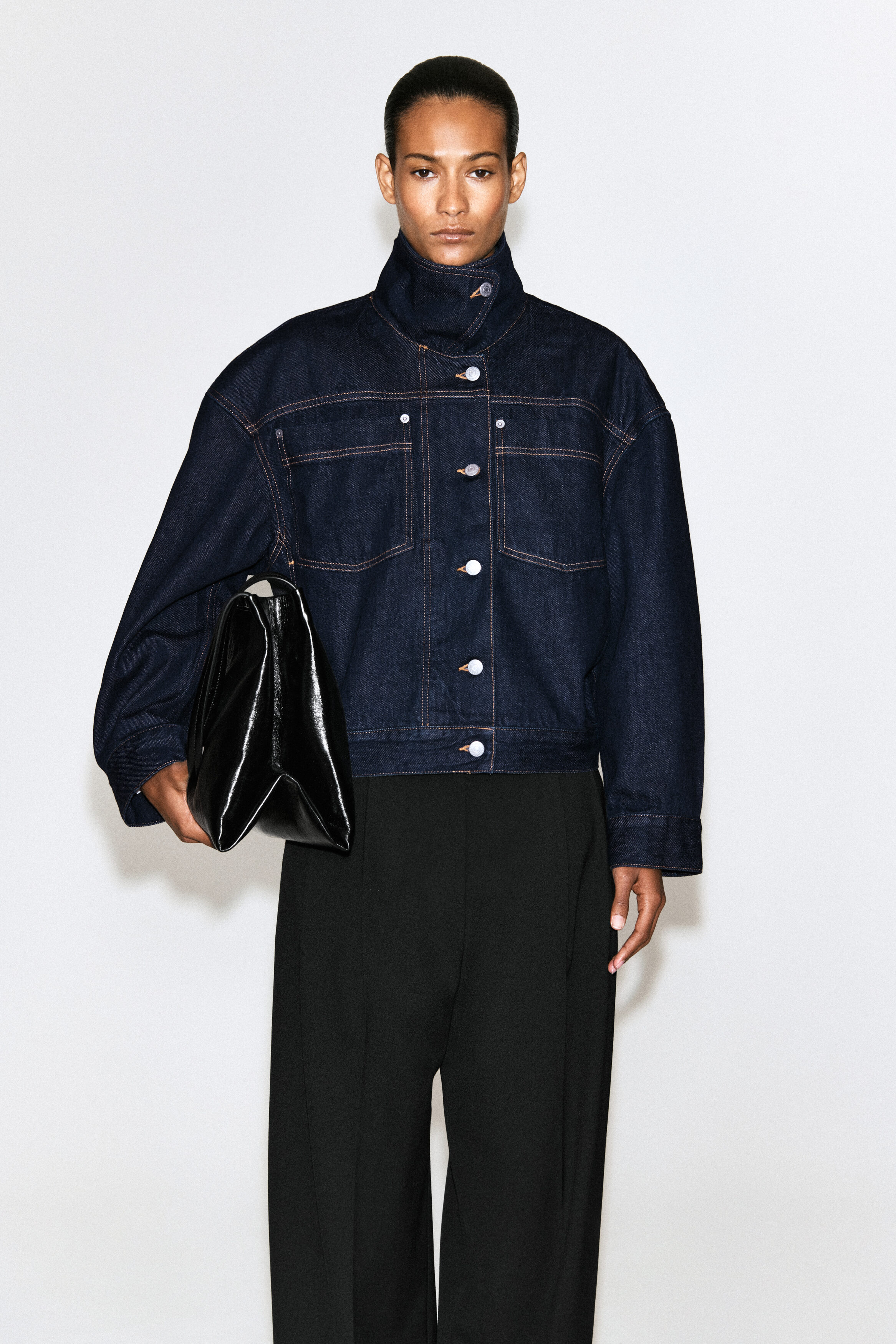 MOCK-NECK DENIM JACKET - thumbnail 2