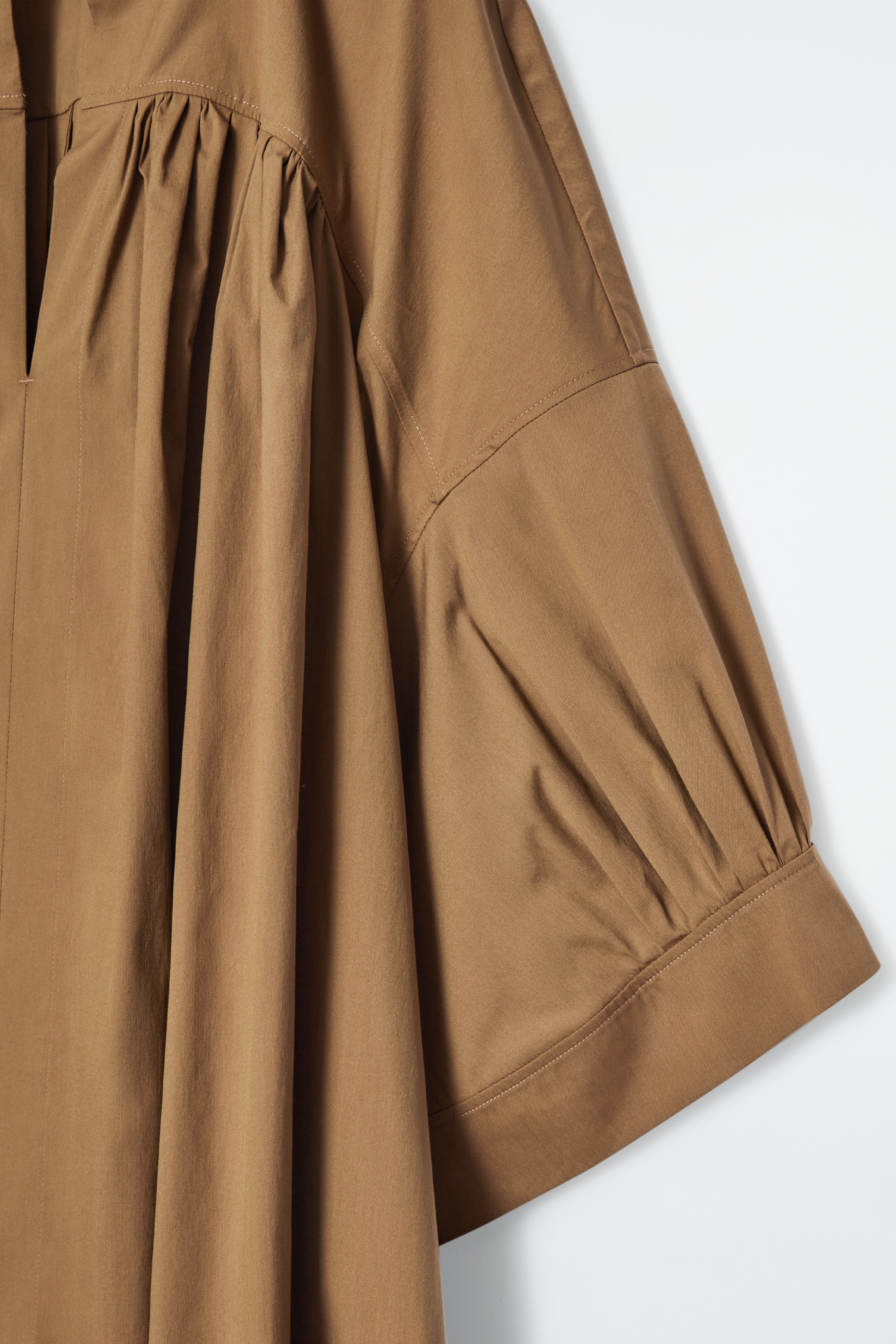 Ingrandisci l'immagine: PLEATED MINI TUNIC DRESS - LIGHT BROWN - DONNA | H&M CH 2