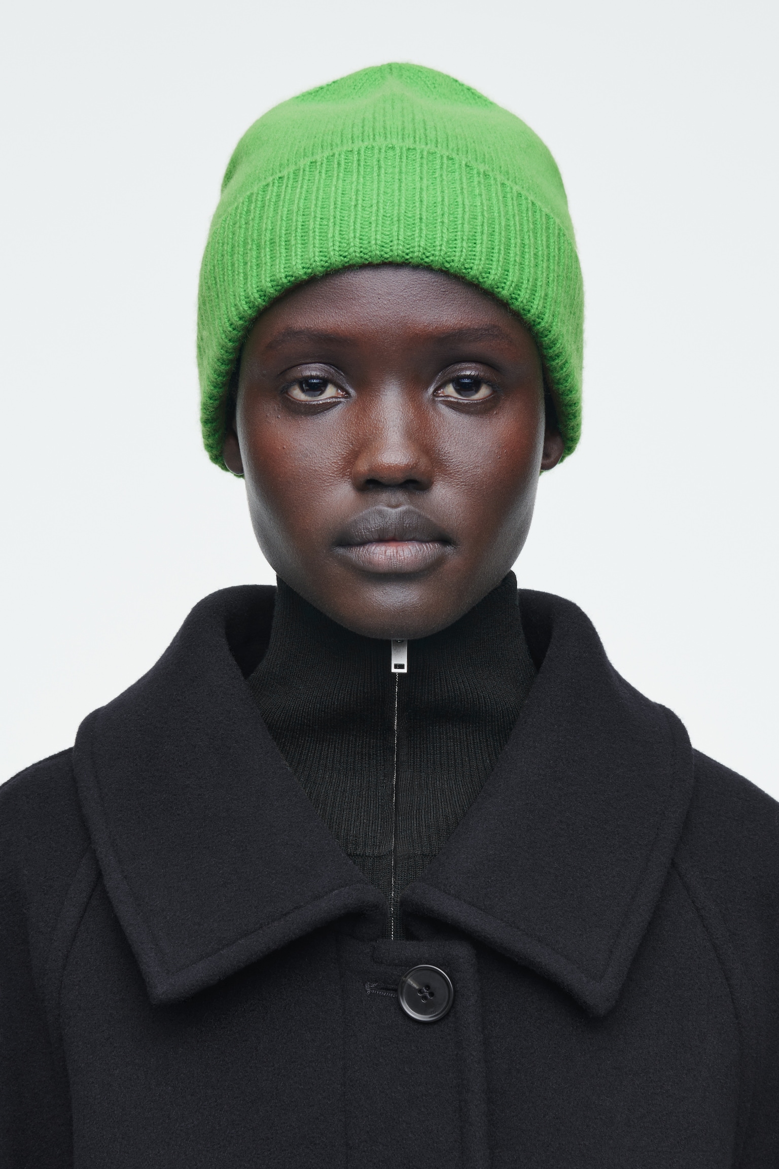 CASHMERE BEANIE - BRIGHT GREEN