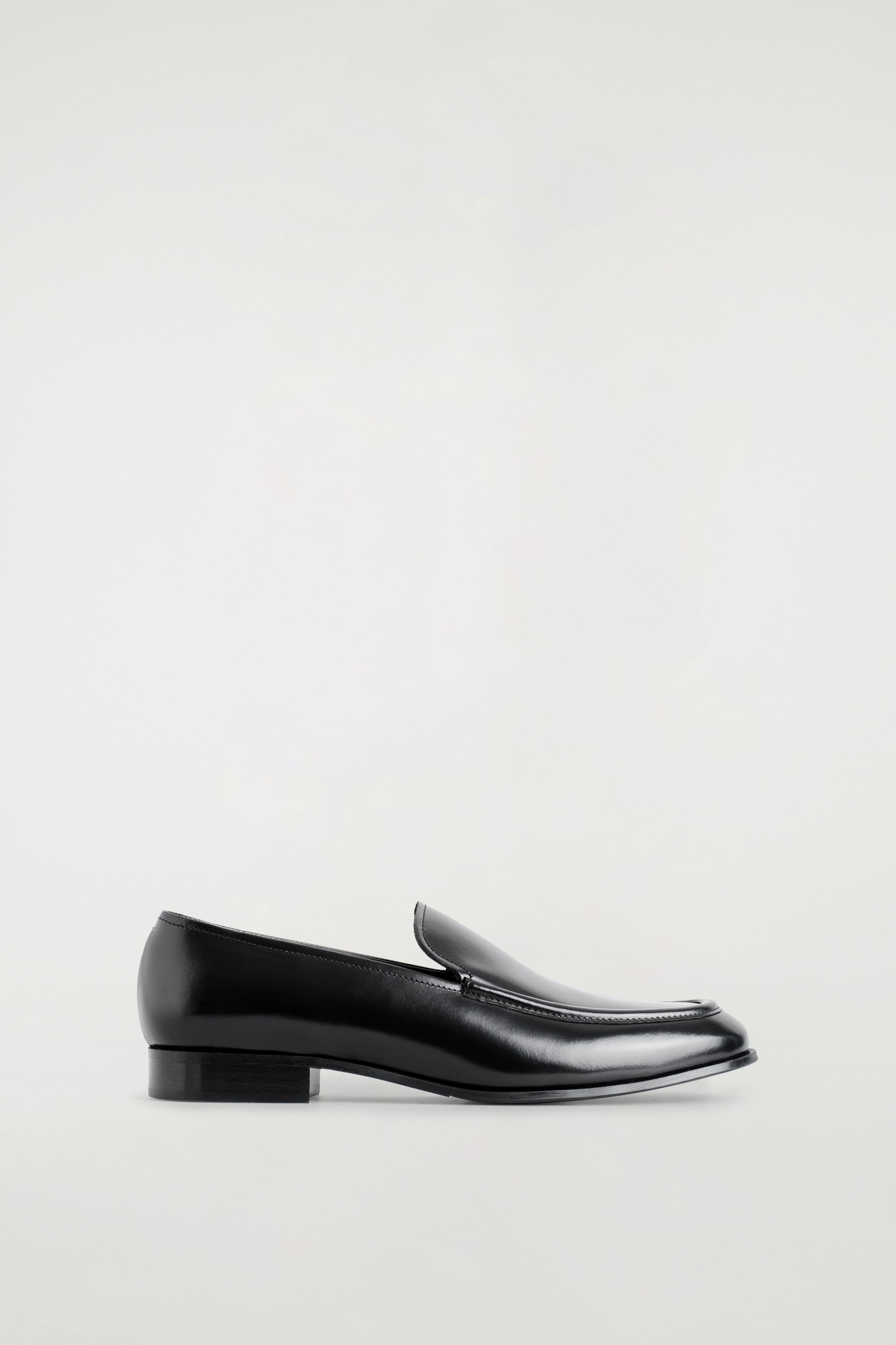 POLISHED-LEATHER LOAFERS - BLACK