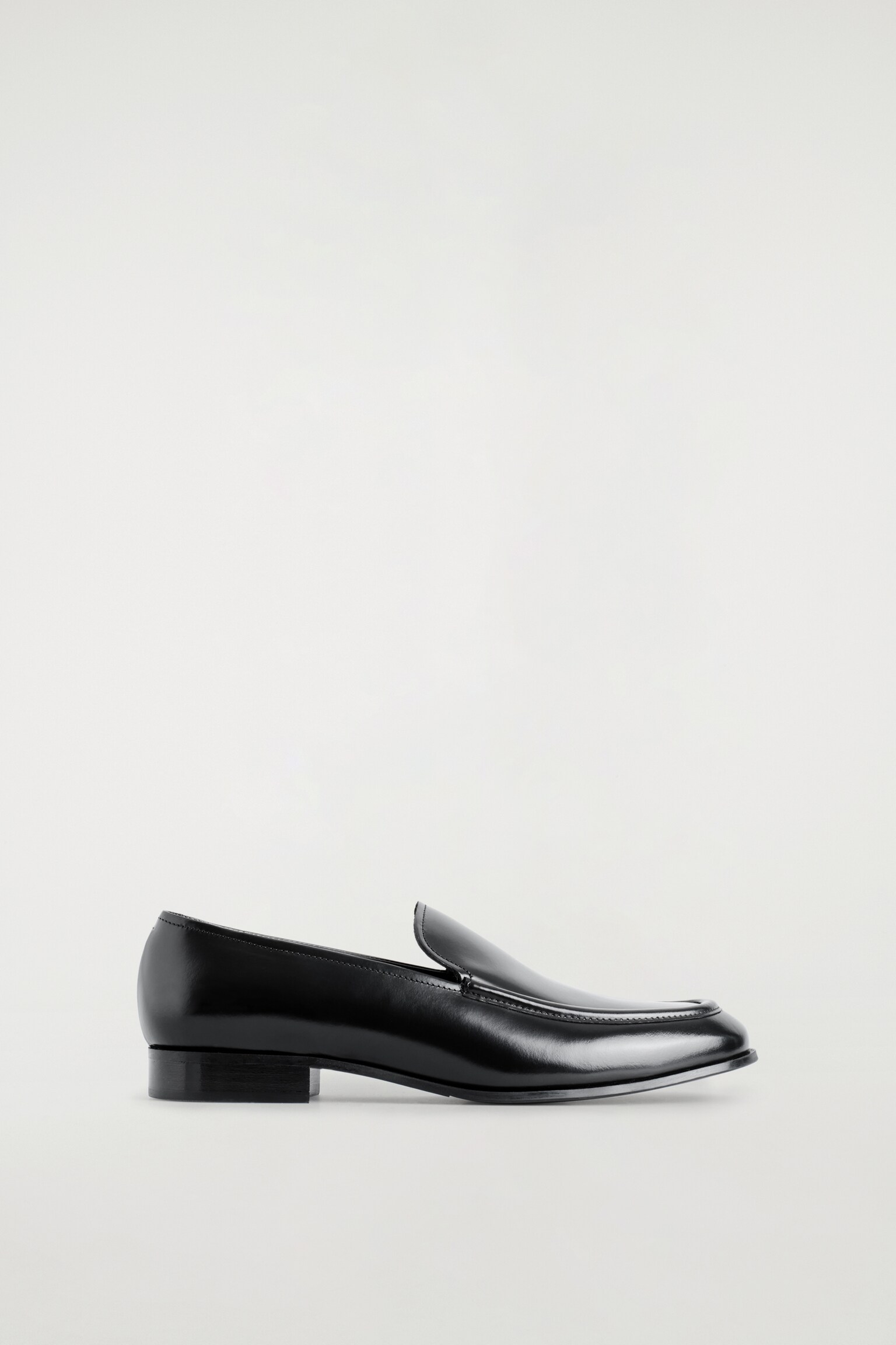 MOCASINES DE PIEL - NEGRO - 2