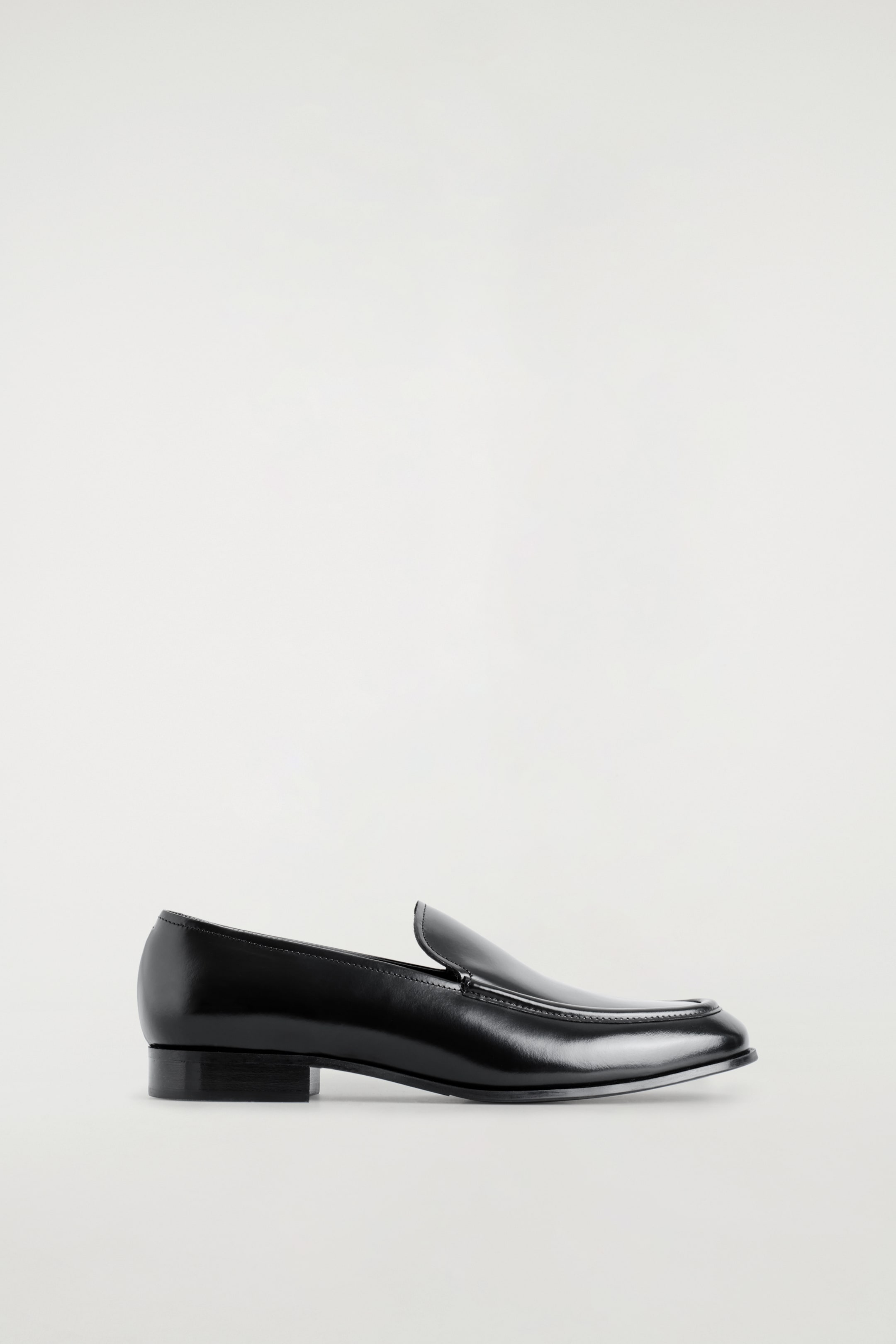 View larger image: POLISHED-LEATHER LOAFERS - BLACK - Ladies | H&M GB 4