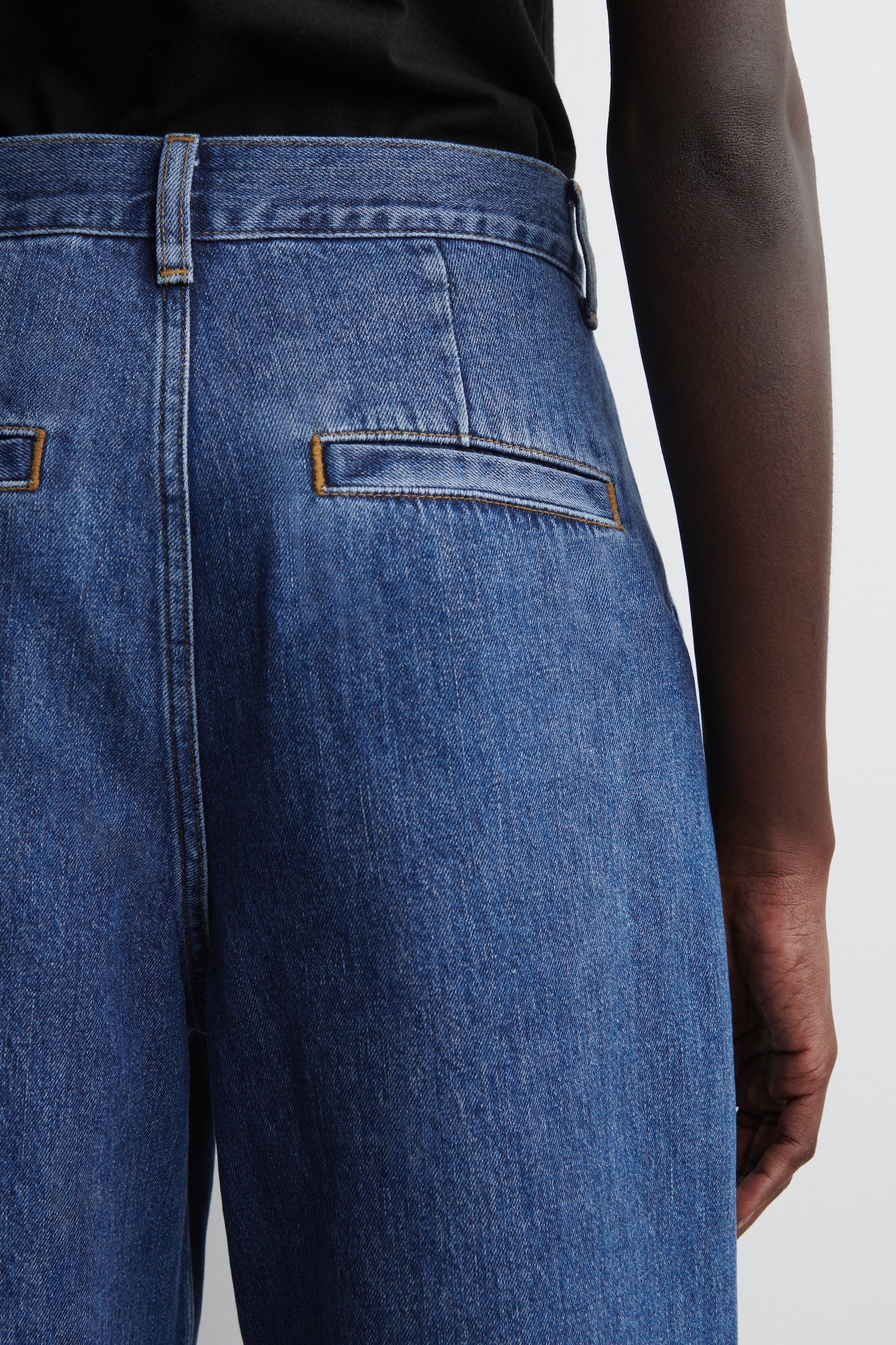 HOSE AUS DENIM MIT WEITEM BEIN - Blau/GRAU - 3