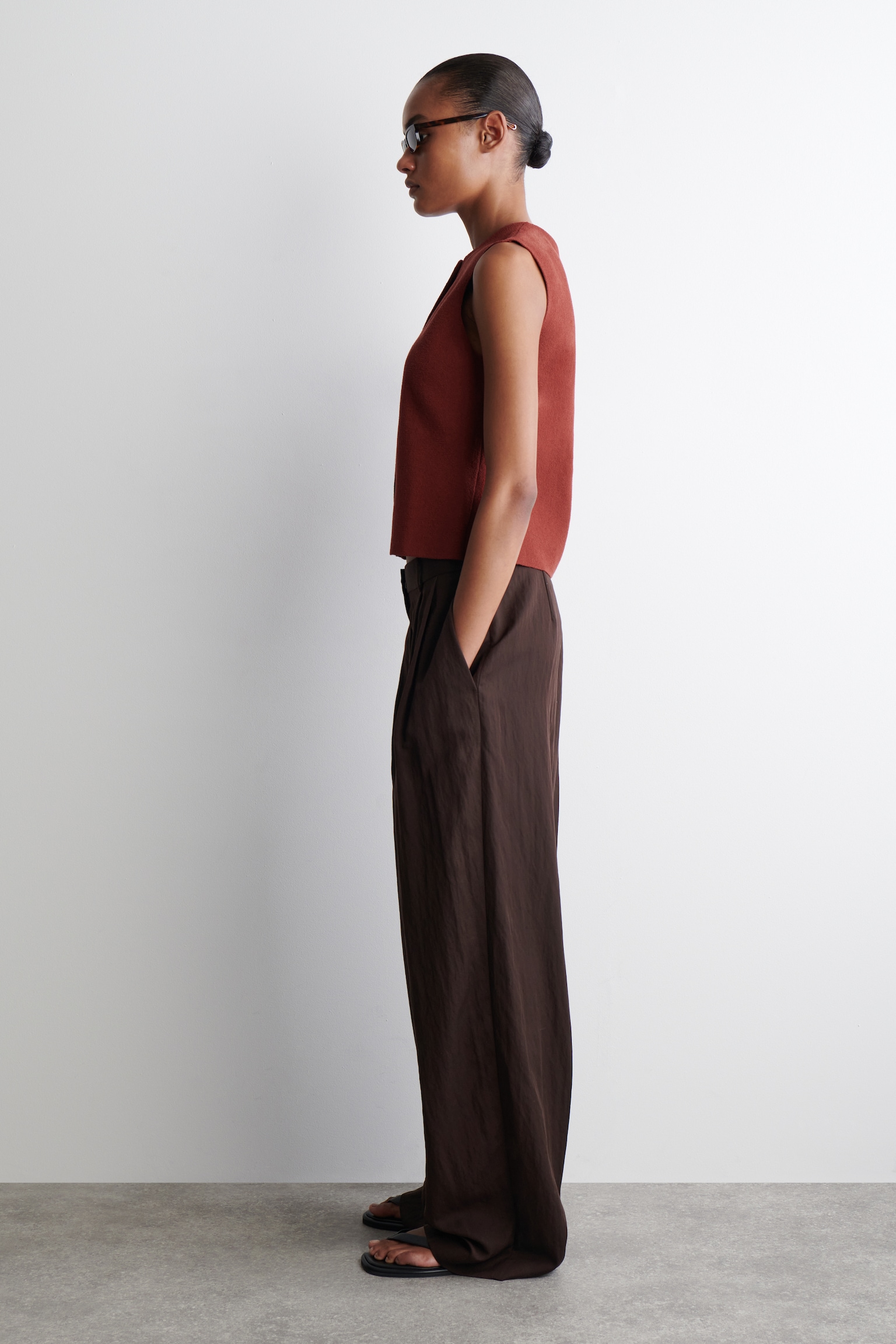 GILET EN MAILLE DE COTON - ROUGE PROFOND/BRUN FONCÉ/IVOIRE/NOIR/VERT - 5