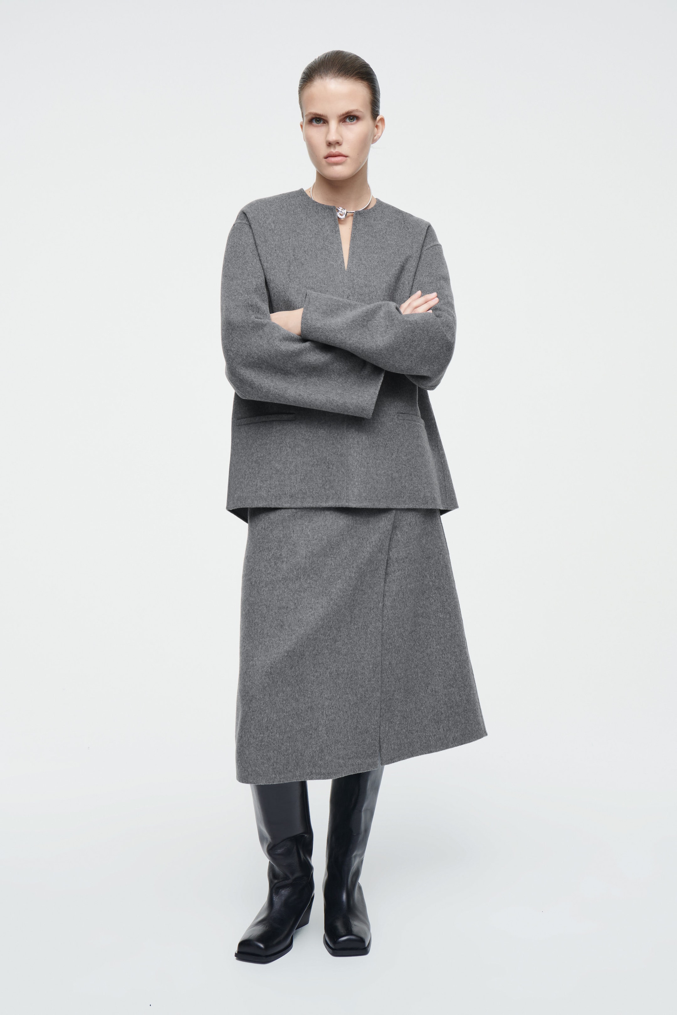 DOUBLE-FACED WOOL MIDI SKIRT