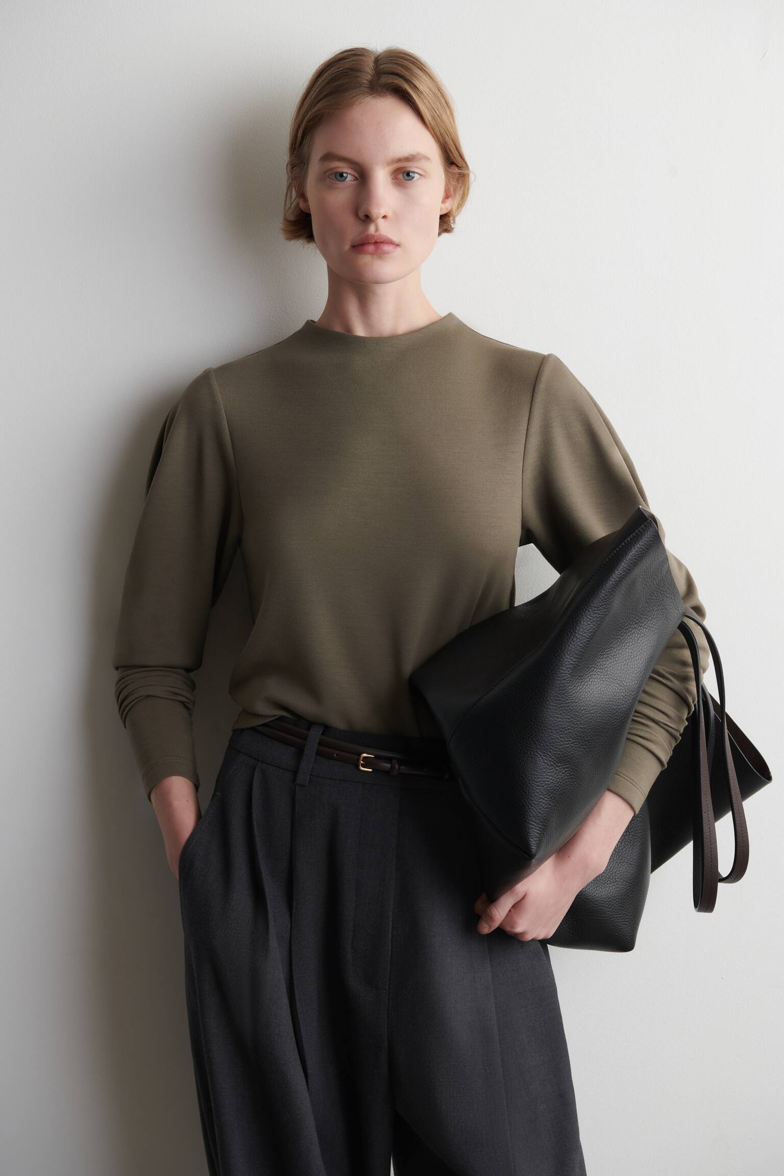TOP S KULATÝMI RUKÁVY - DARK KHAKI/BLACK - 1