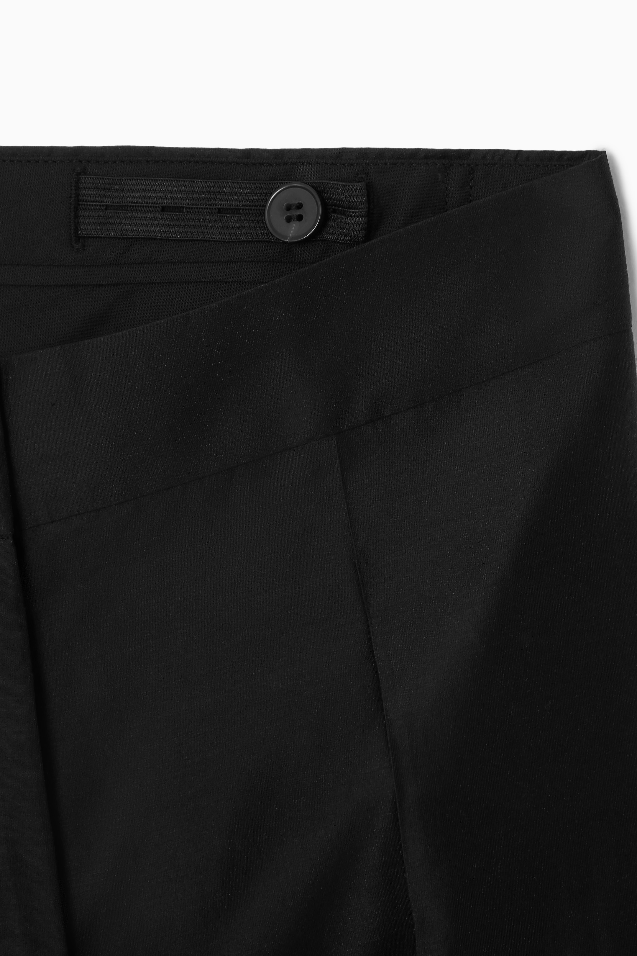 View larger image: SHEER STRAIGHT-LEG TROUSERS - BLACK - Ladies | H&M GB 3