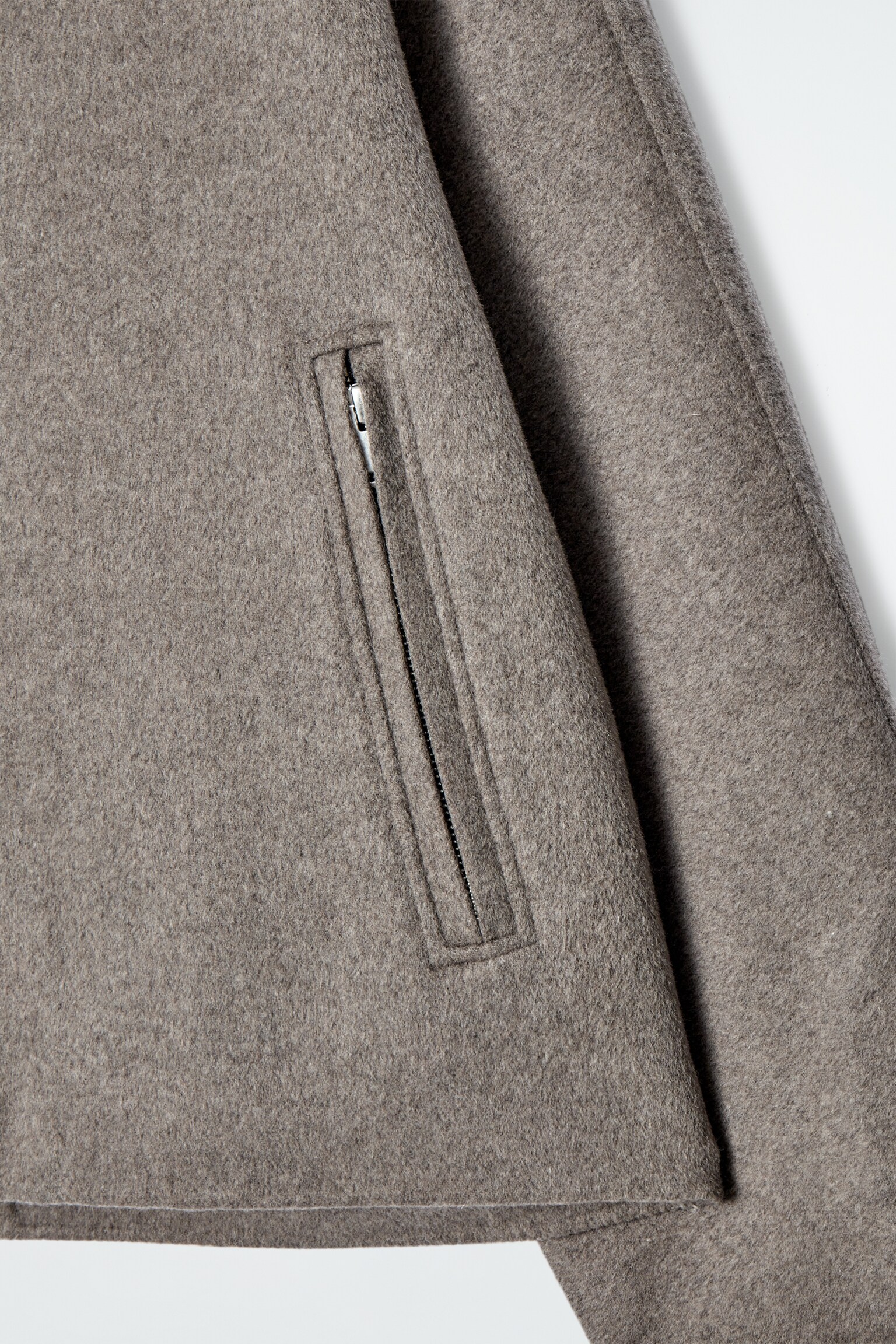 CHAQUETA DE LANA OVERSIZE DE DOBLE FAZ - TOPO - 2