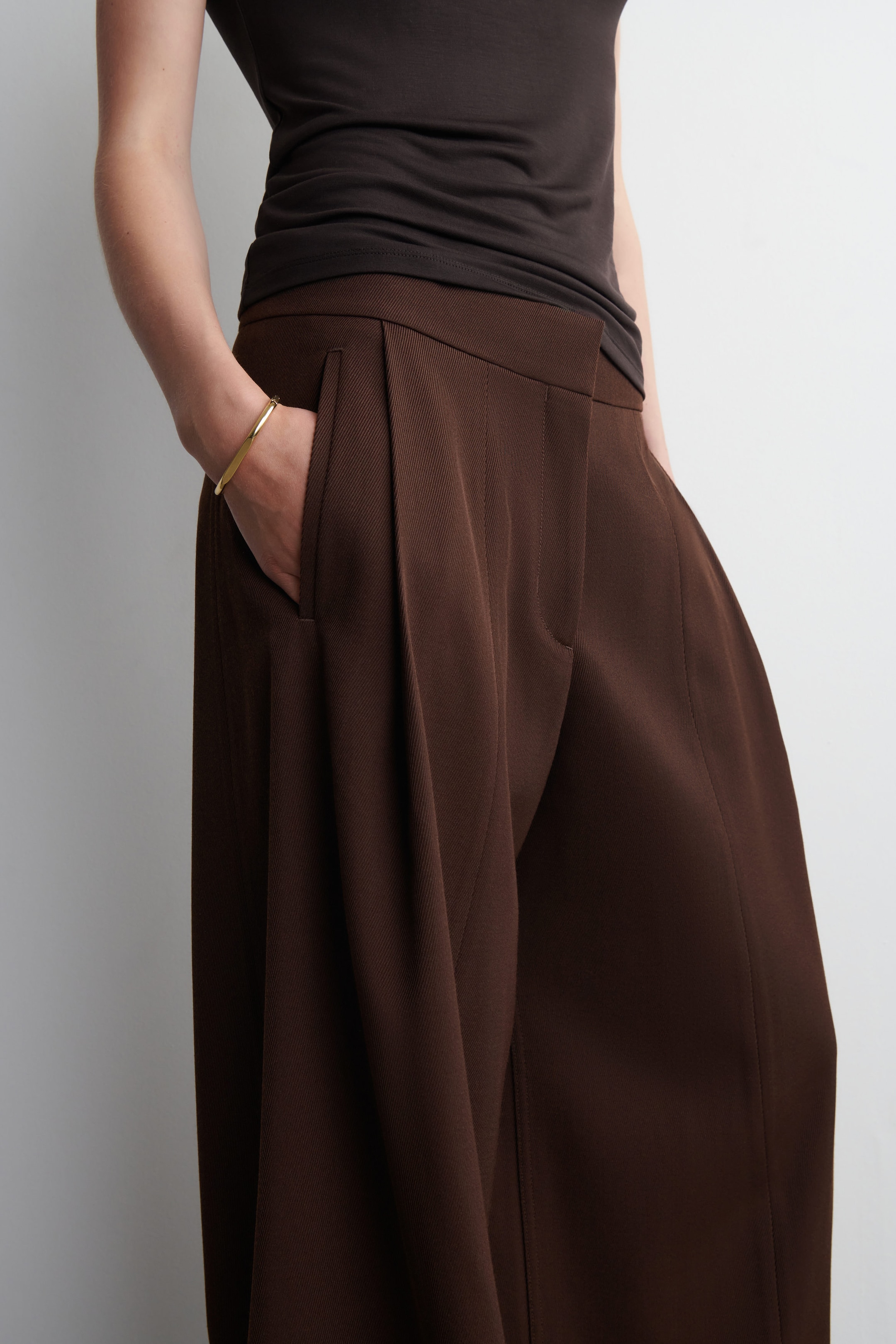 RELAXED WOOL-BLEND WIDE-LEG PANTS